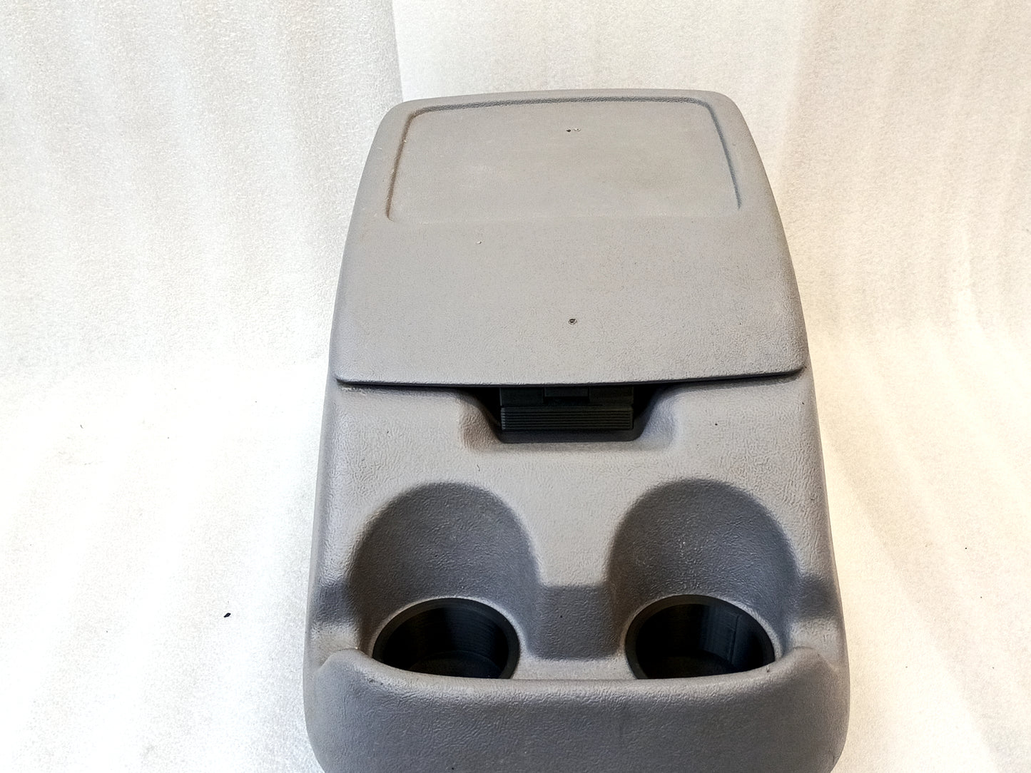 92-97 Light/Opal Gray Center Console New Cups, Latch (Used) F150 F250 F350 Bronco