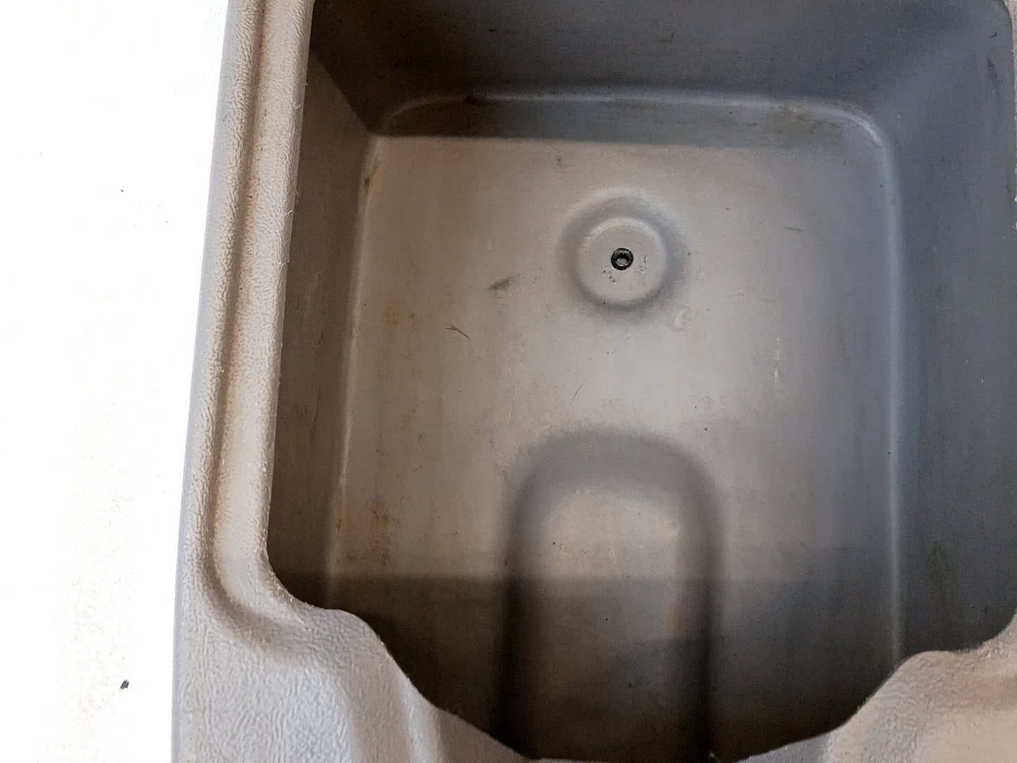 92-97 Light/Opal Gray Center Console New Cups, Latch (Used) F150 F250 F350 Bronco