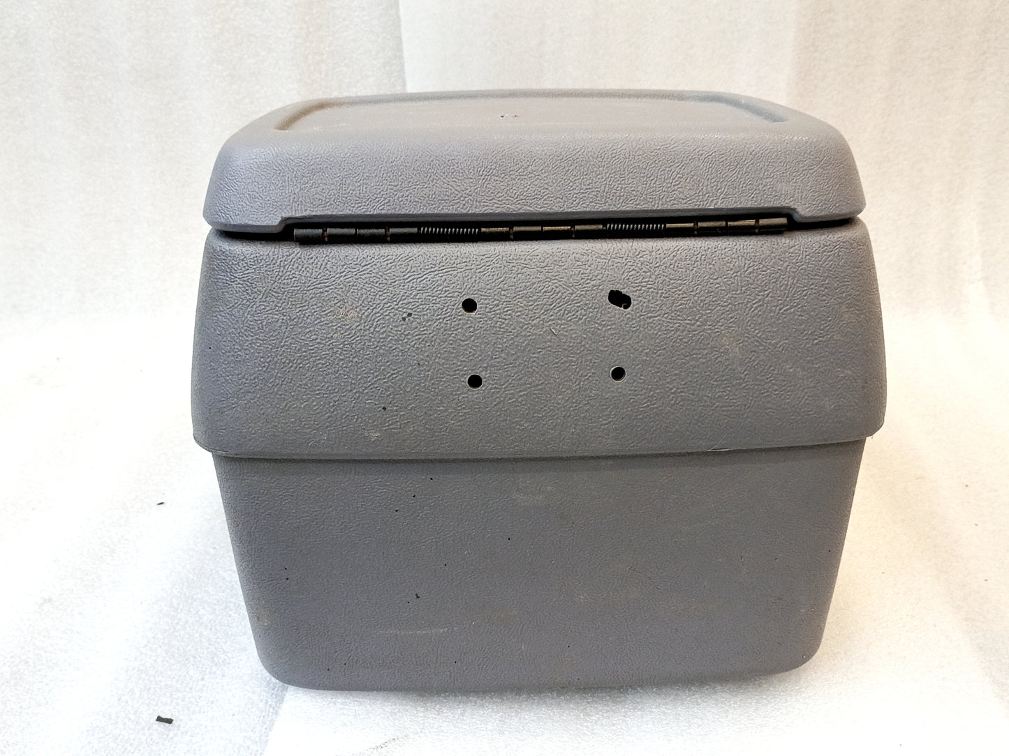 92-97 Light/Opal Gray Center Console New Cups, Latch (Used) F150 F250 F350 Bronco