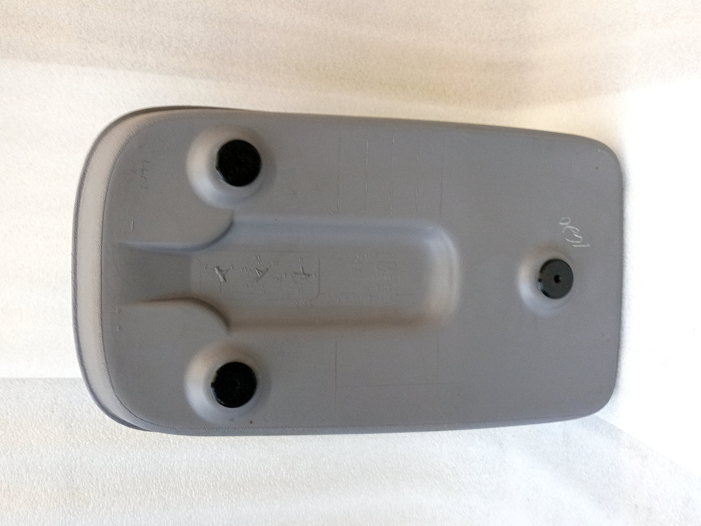 92-97 Light/Opal Gray Center Console New Cups, Latch (Used) F150 F250 F350 Bronco