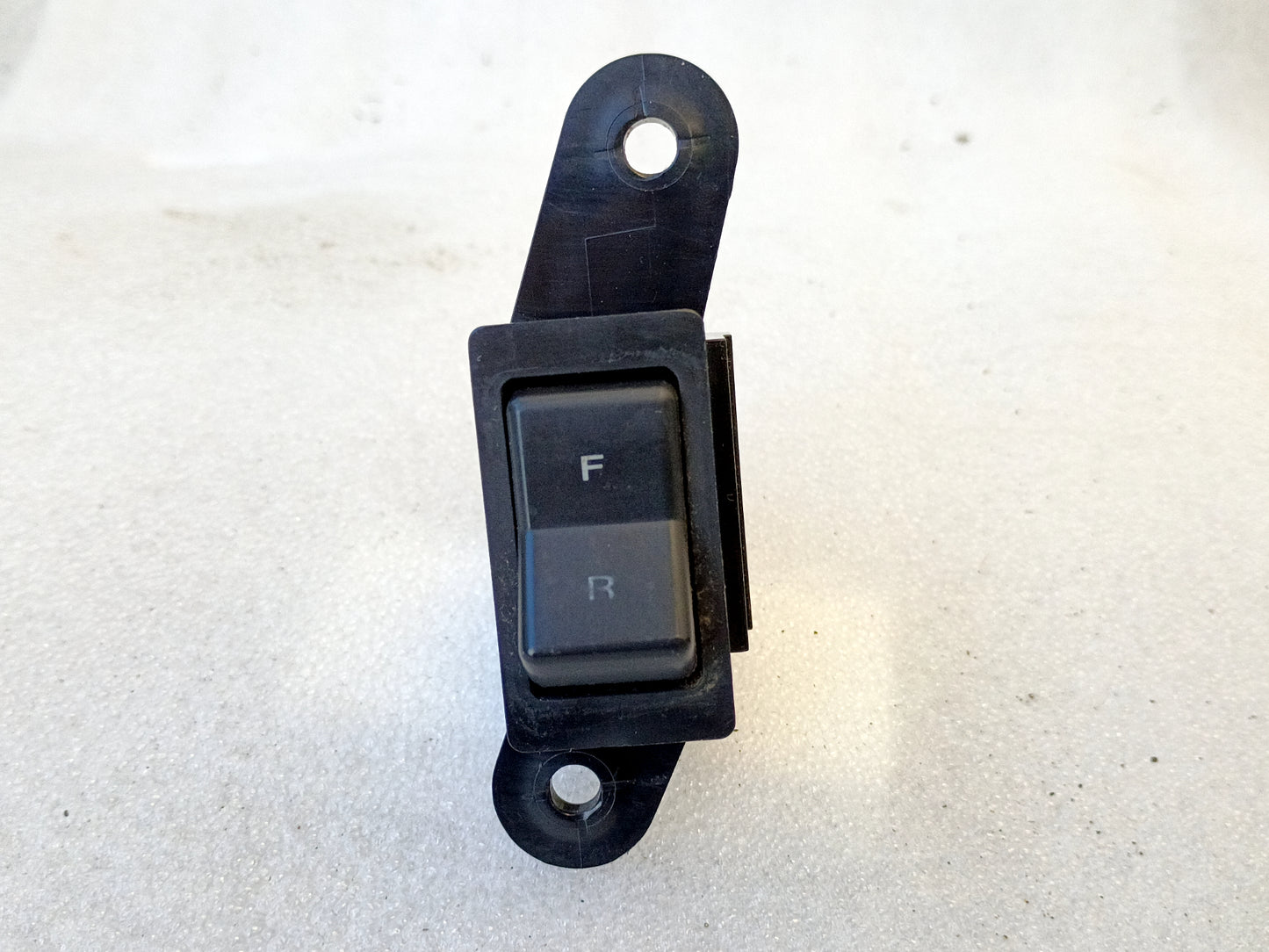 90-91 Fuel/Gas Tank Switch Dash Mount (Used) Ford F150 F250 F350 Bronco OEM F0TB-9A050
