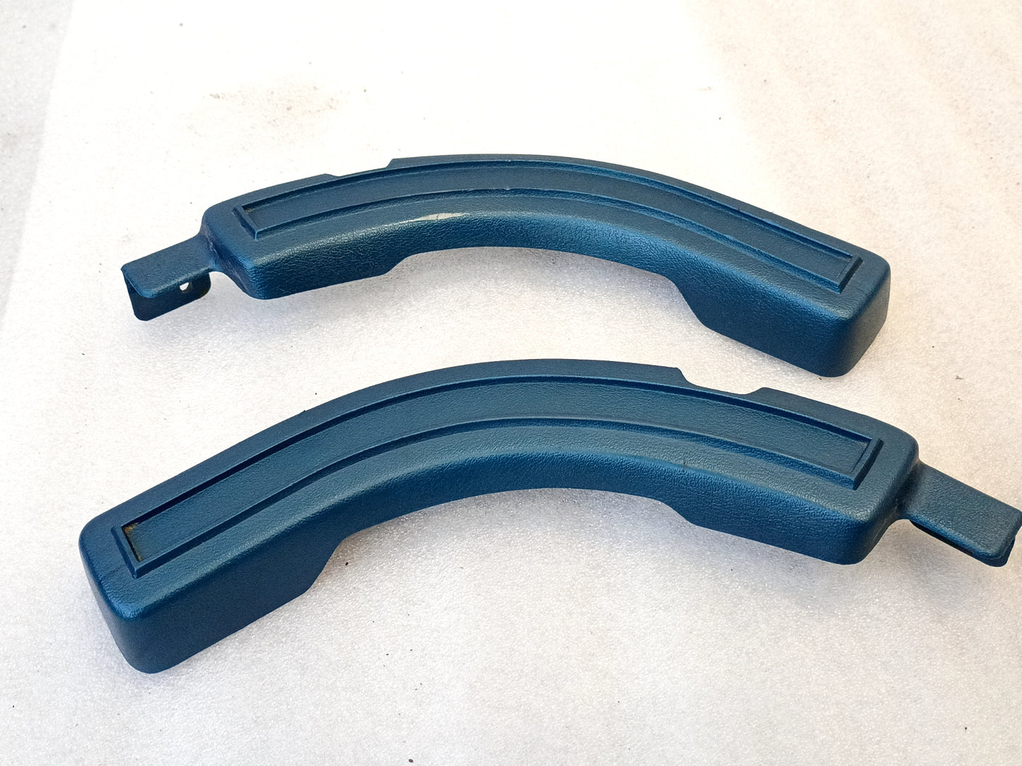 80-86 Blue Bench Seat Hinge Covers (Used) F150 F250 F350 Bronco