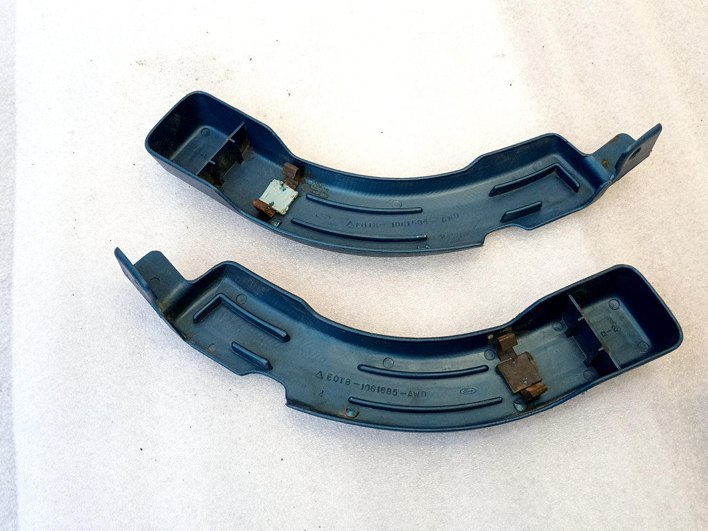 80-86 Blue Bench Seat Hinge Covers (Used) F150 F250 F350 Bronco
