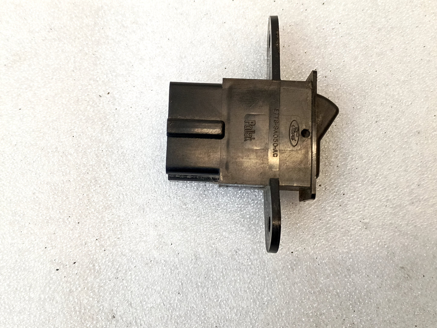 87-89 Fuel/Gas Tank Switch Dash Mount (Used) Ford F150 F250 F350 Bronco OEM E7TB-9A050
