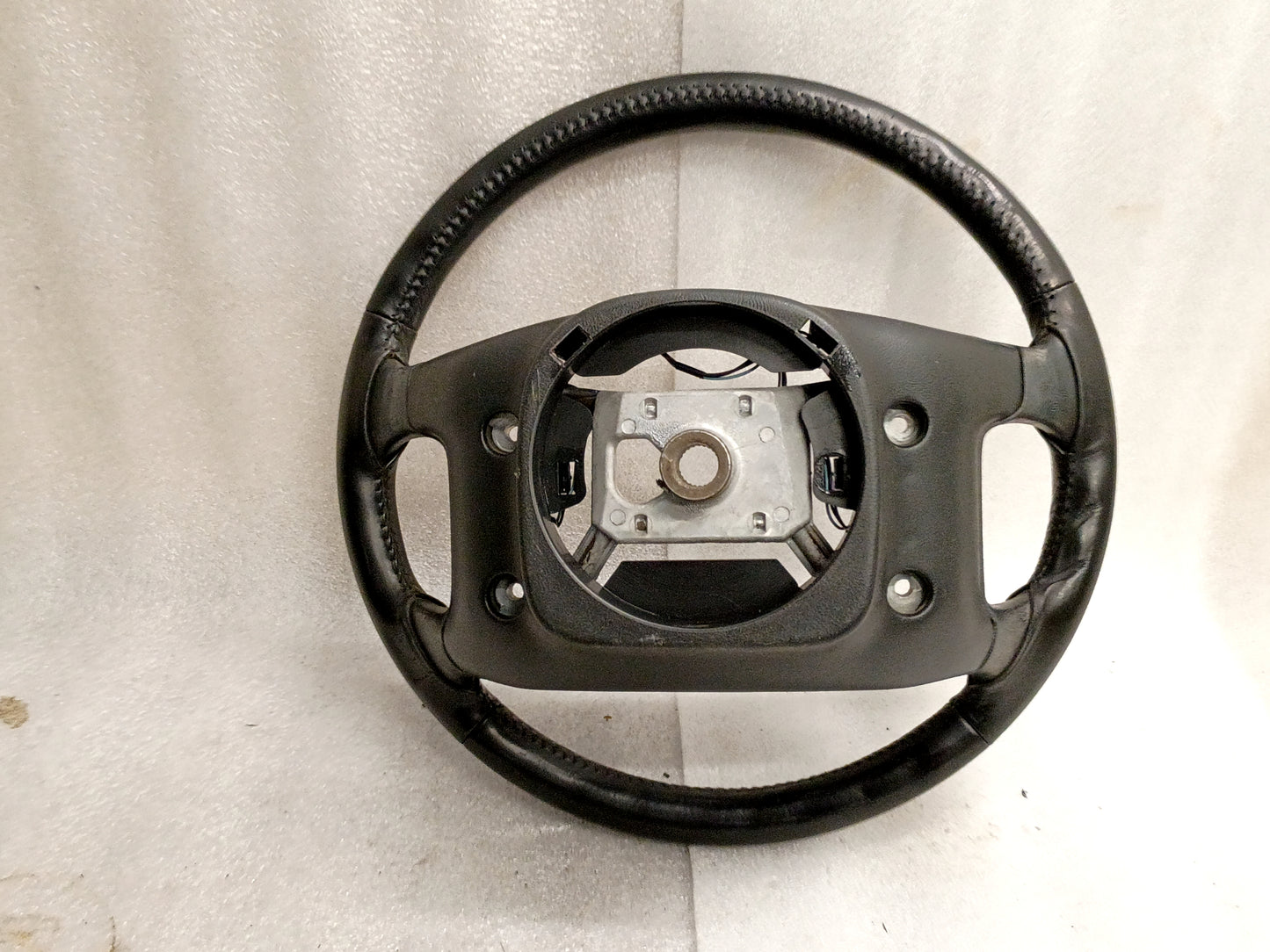 94-96 Leather Steering Wheel with Cruise Control Buttons (Used) F150 Bronco OEM