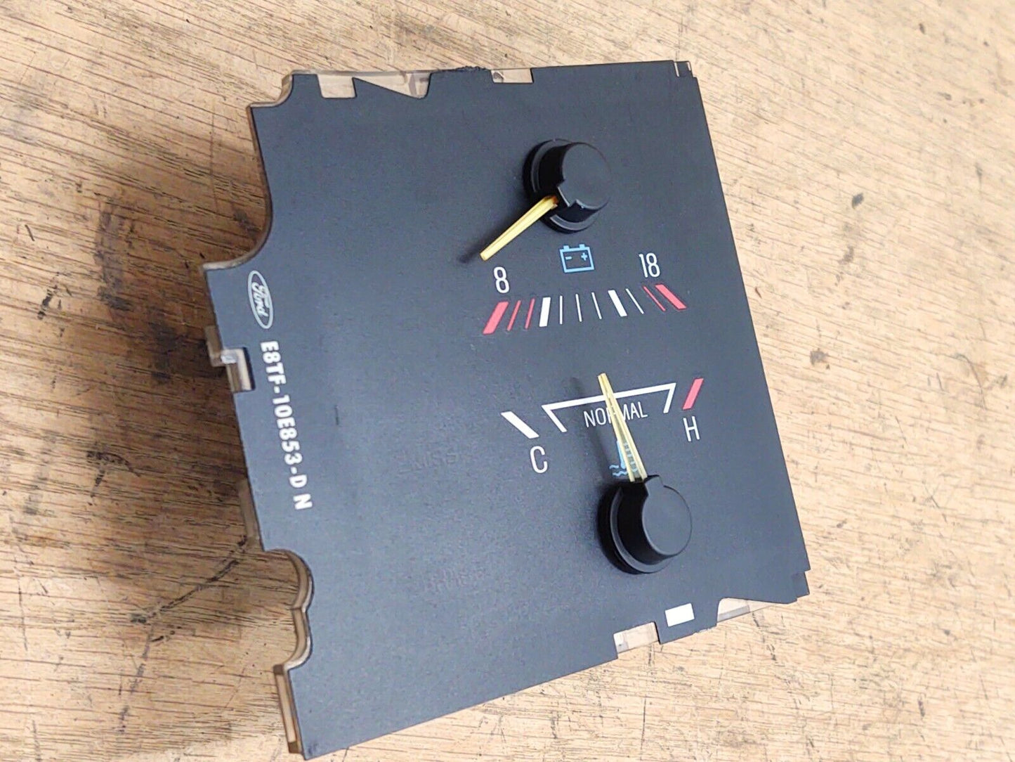 87-91 Volt/Battery & Temp Gauge Without Tach (Used) Ford F150 F250 F350 Bronco OEM