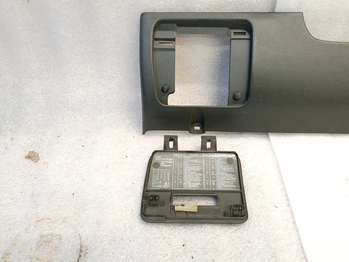 92-96 Dark/Granite Gray Lower Dash Knee Panel Trim (Used) Ford F150 F250 F350 Bronco