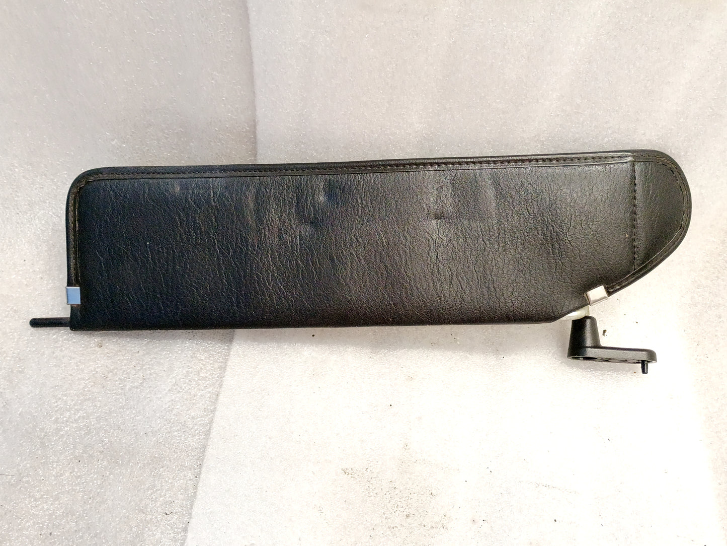 03-06 Sun Visors Black Left &n Right Pair (Used) Jeep Wrangler TJ OEM Parts
