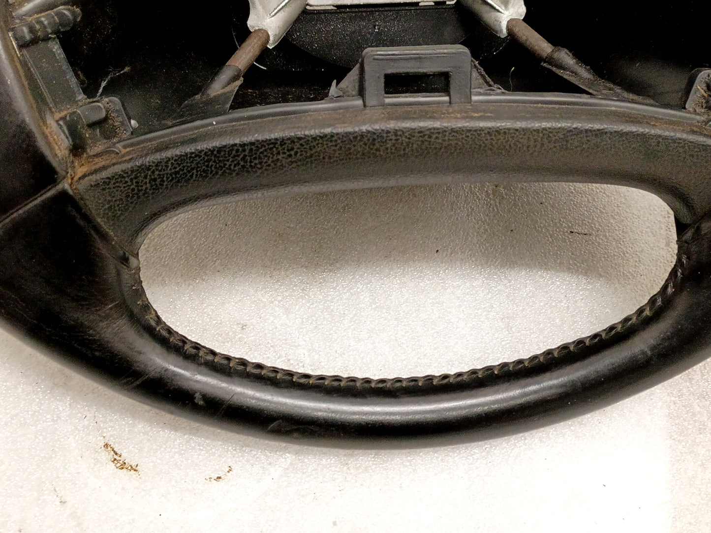 92-97 Leather Steering Wheel (Used) F150 F250 F350 Bronco OEM