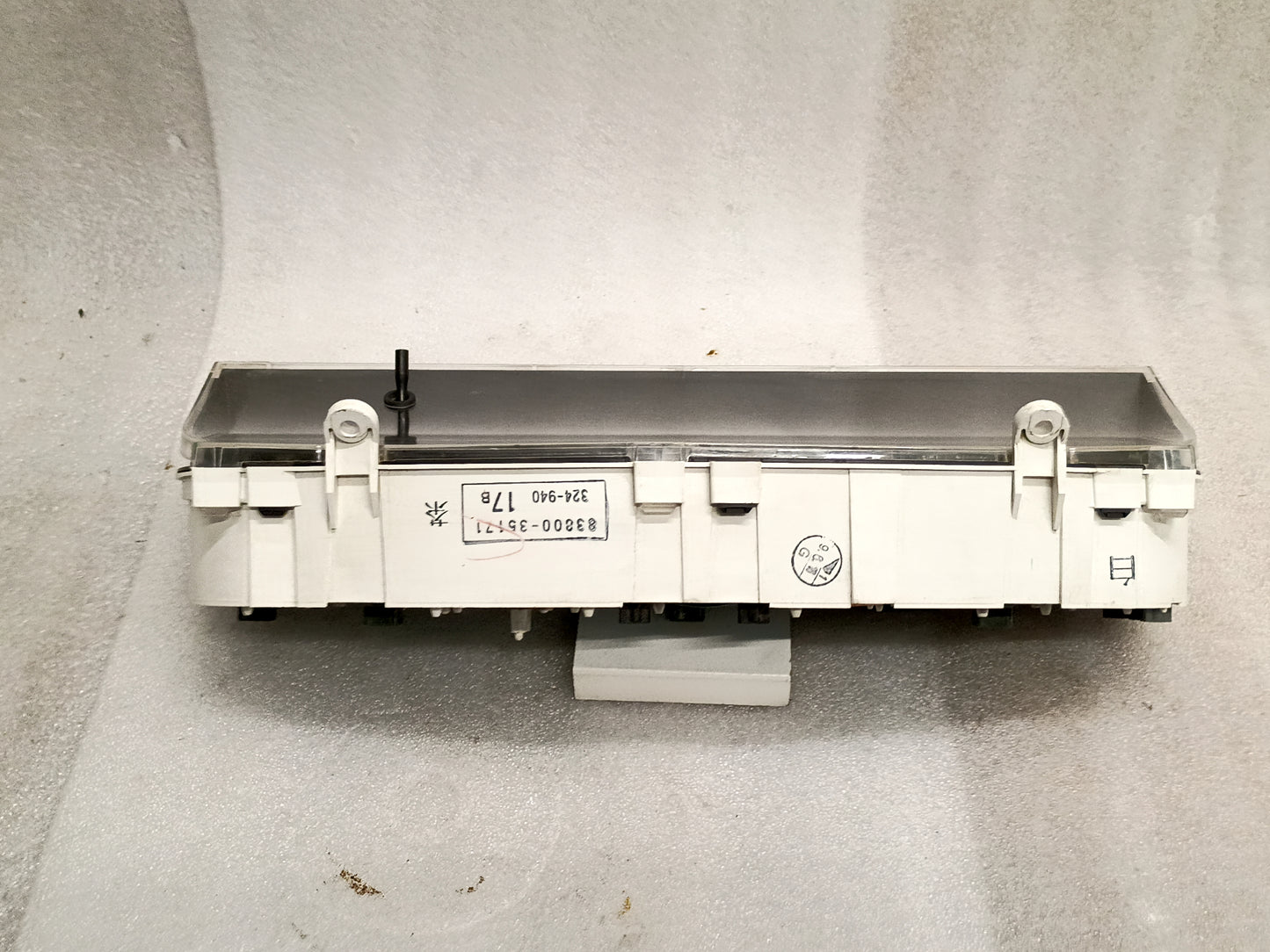 96-97 Toyota Gauge Cluster 301K Miles 6Cyl Electronic Speedo (Used) 4Runner/Pickup