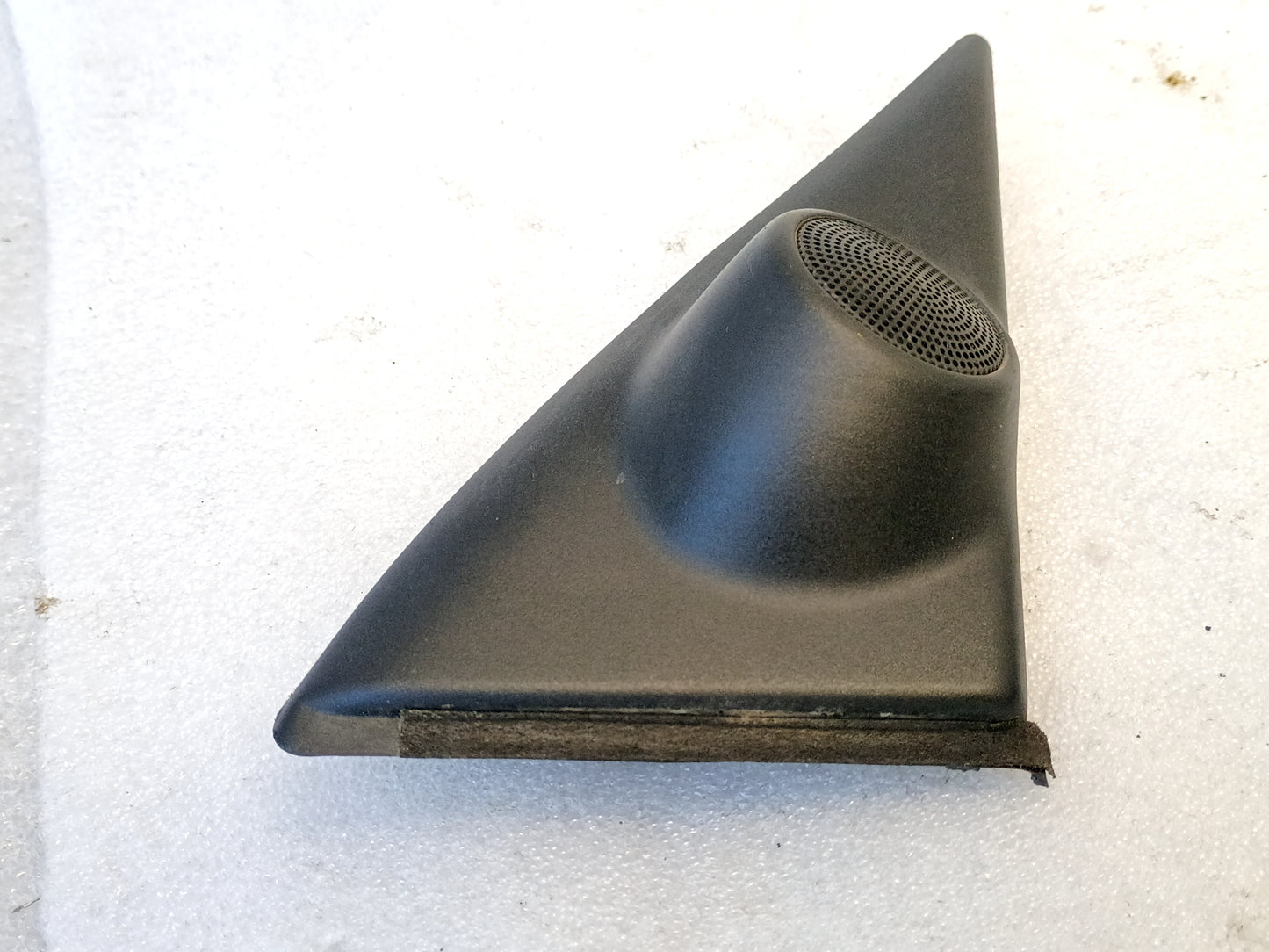 95-04 OEM Right Mirror Bolt Trim Speaker Cover (Used) Toyota Tacoma 4Runner 67491-35010