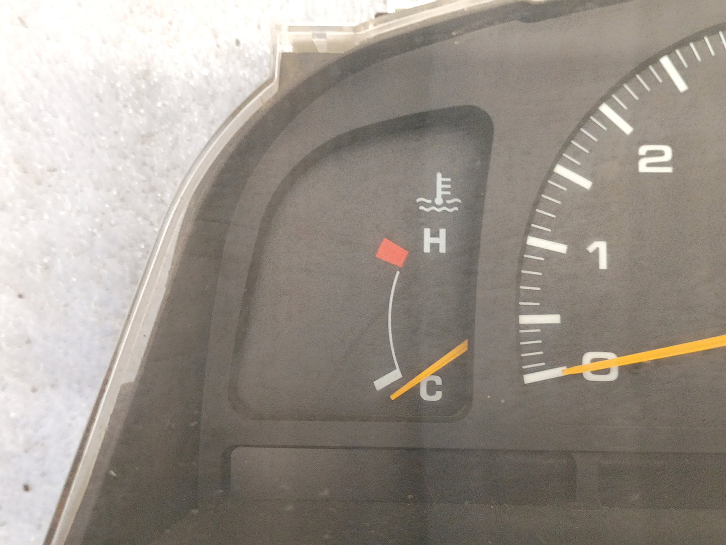 96-97 Toyota Gauge Cluster 315K Miles 4Cyl Electronic Speedo (Used) 4Runner/Pickup