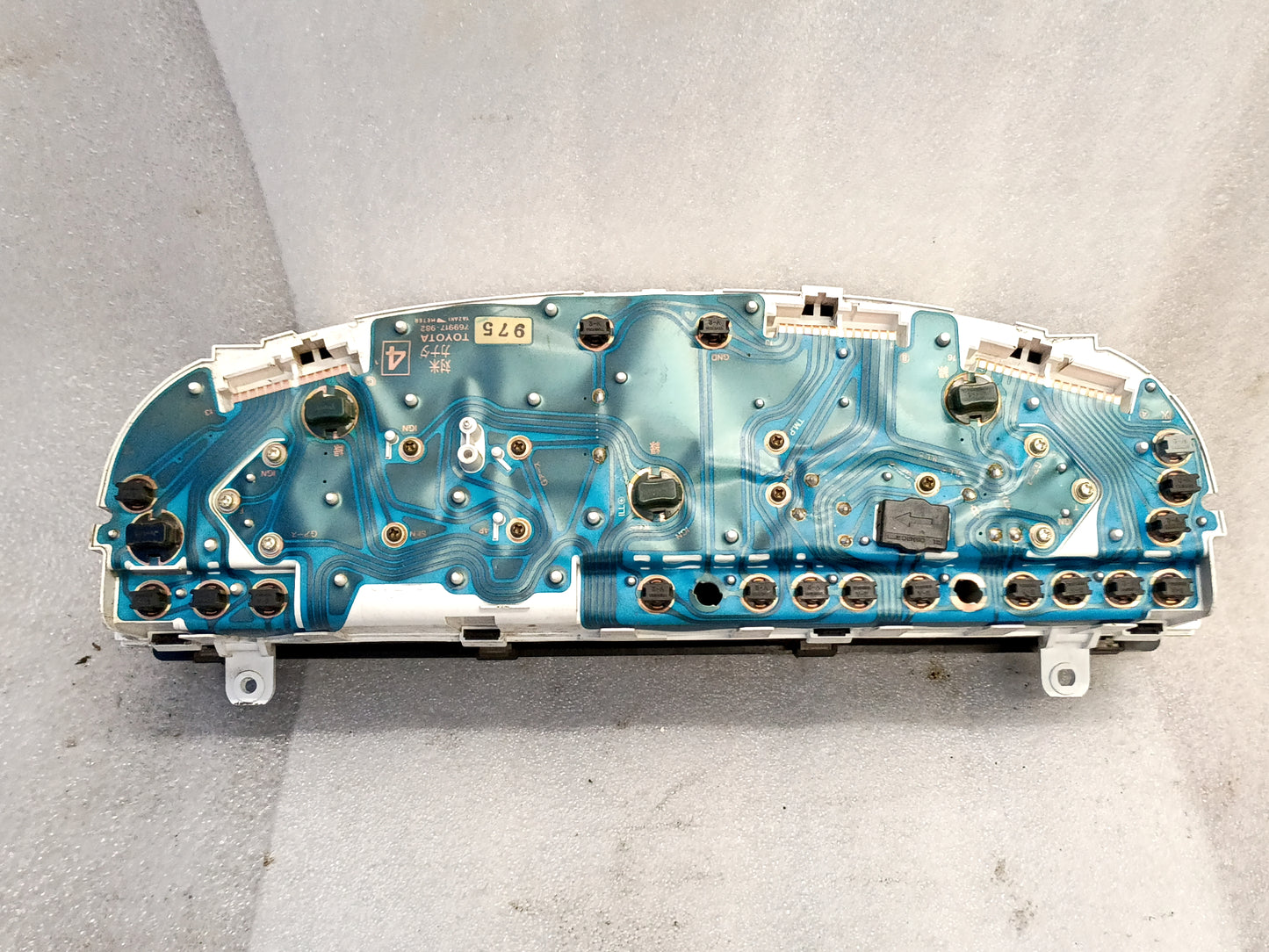 96-97 Toyota Gauge Cluster 315K Miles 4Cyl Electronic Speedo (Used) 4Runner/Pickup