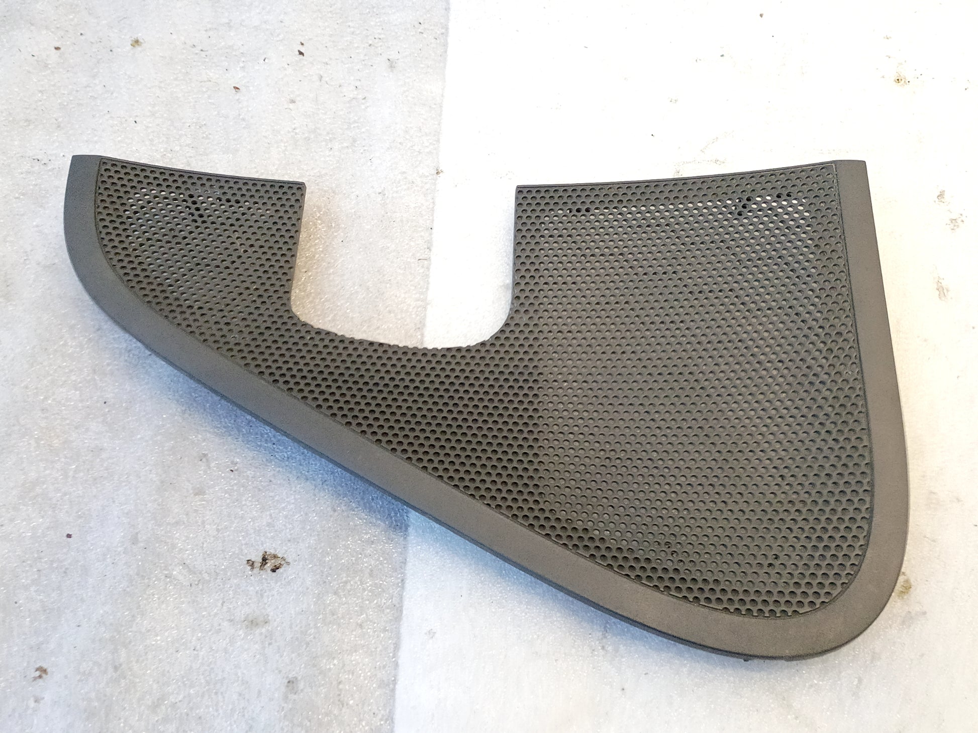 OEM Ford speaker grill cover, dark gray, for 2004-2008 Ford F-150 door panels, compatible with part numbers 5L34-15601B48, 5L34-15601B49.