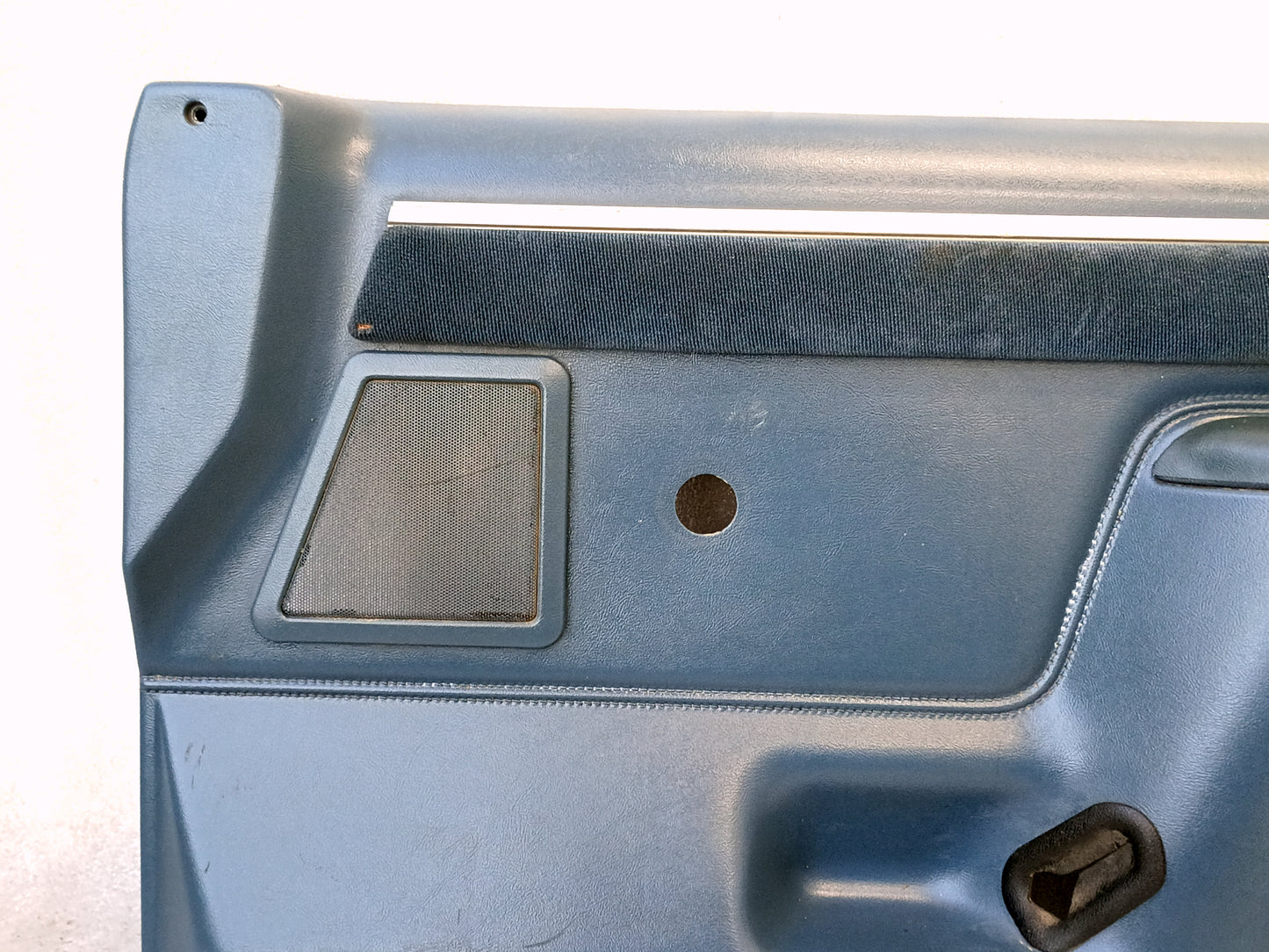 87-91 Deluxe Light Blue Door Panel Set Manual Windows (Used) F150 F250 F350 Bronco XLT