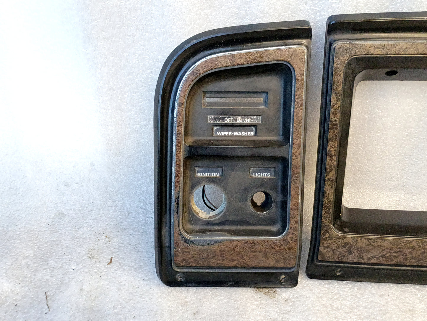 78-79 Wood Grain Cluster & Radio Bezel Set (Used) Ford Econoline Van OEM