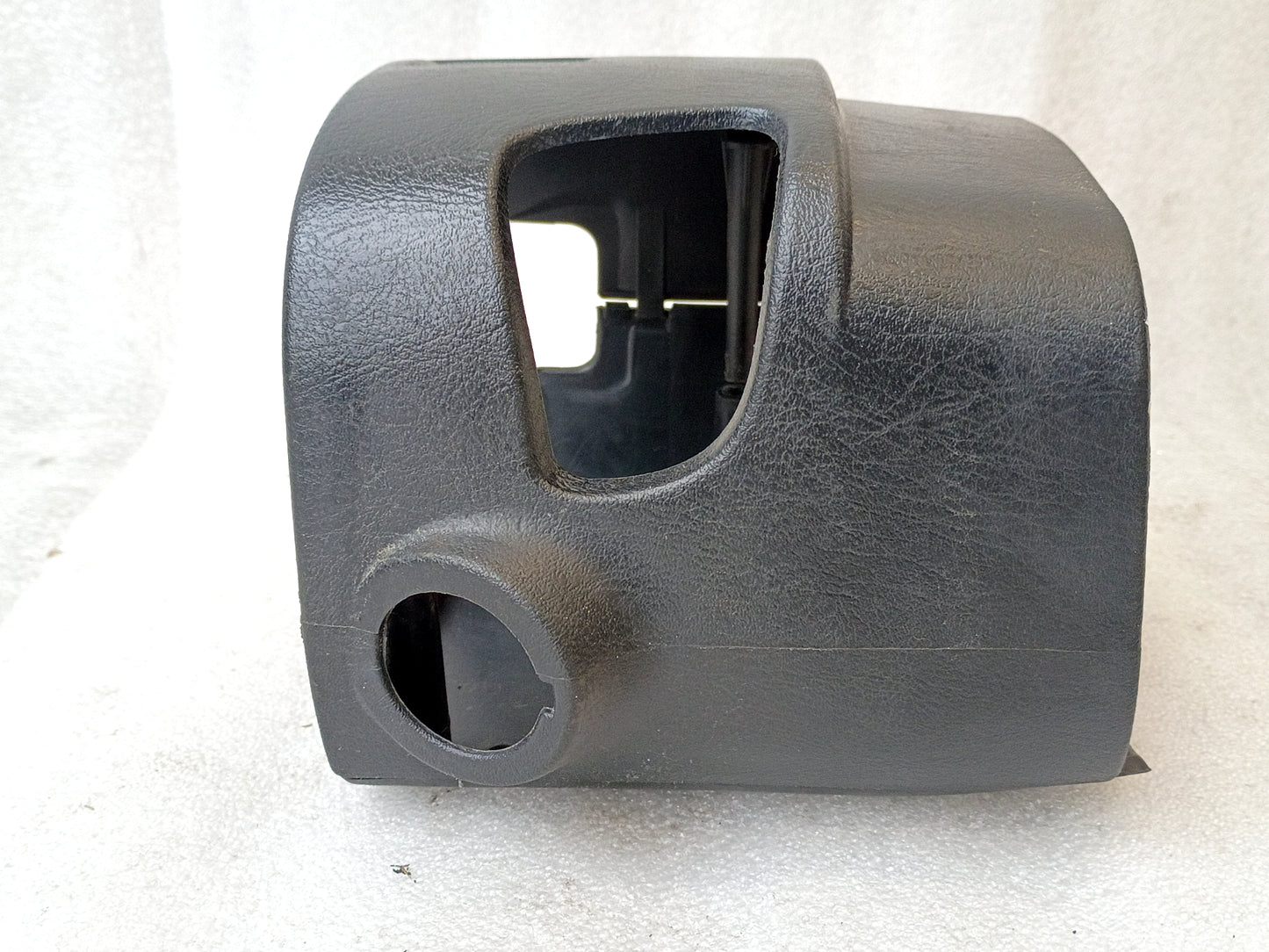 99-07 Auto Steering Column Trim -  WITHOUT TILT (Used) Ford F250 F350 Super Duty