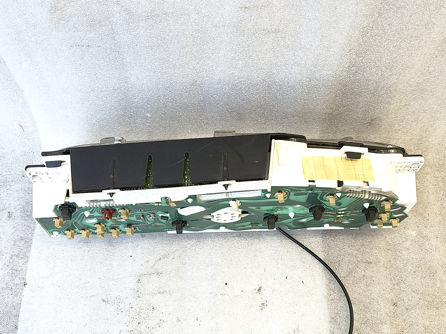 99-01 Gas Gauge Cluster with Tach (Used) F250 F350 Super Duty