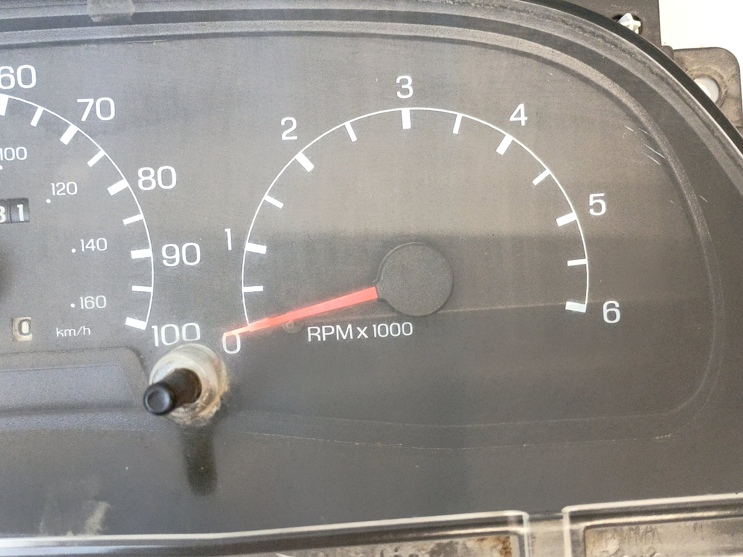 99-01 Gas Gauge Cluster with Tach (Used) F250 F350 Super Duty