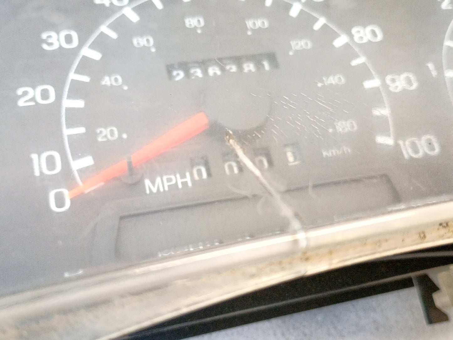 99-01 Gas Gauge Cluster with Tach (Used) F250 F350 Super Duty