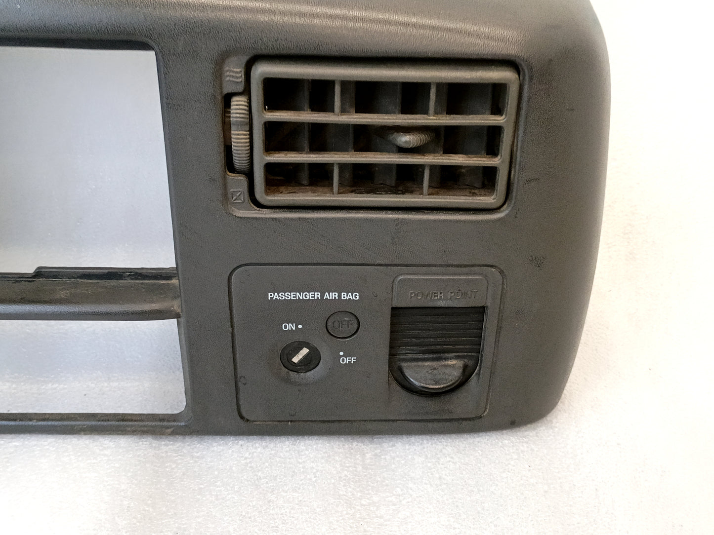 99-04 OEM Gray Gauge Cluster Bezel with AC Vent (Used) Ford F250 F350 Super Duty