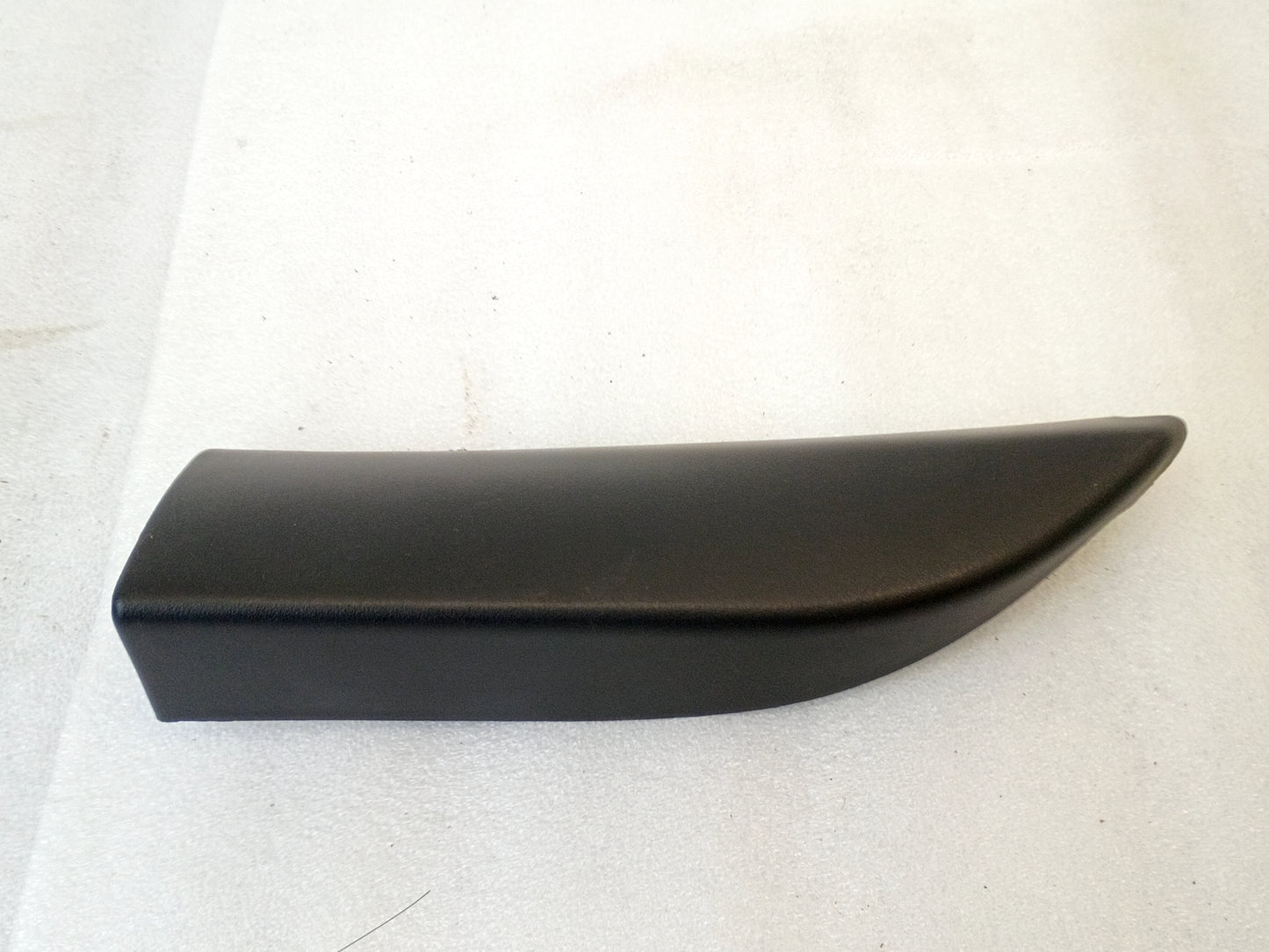 08-16 Upper Door Sail Panel Covers Mirror Bolt Trim (Used) OEM Ford F250 F350 SuperDuty