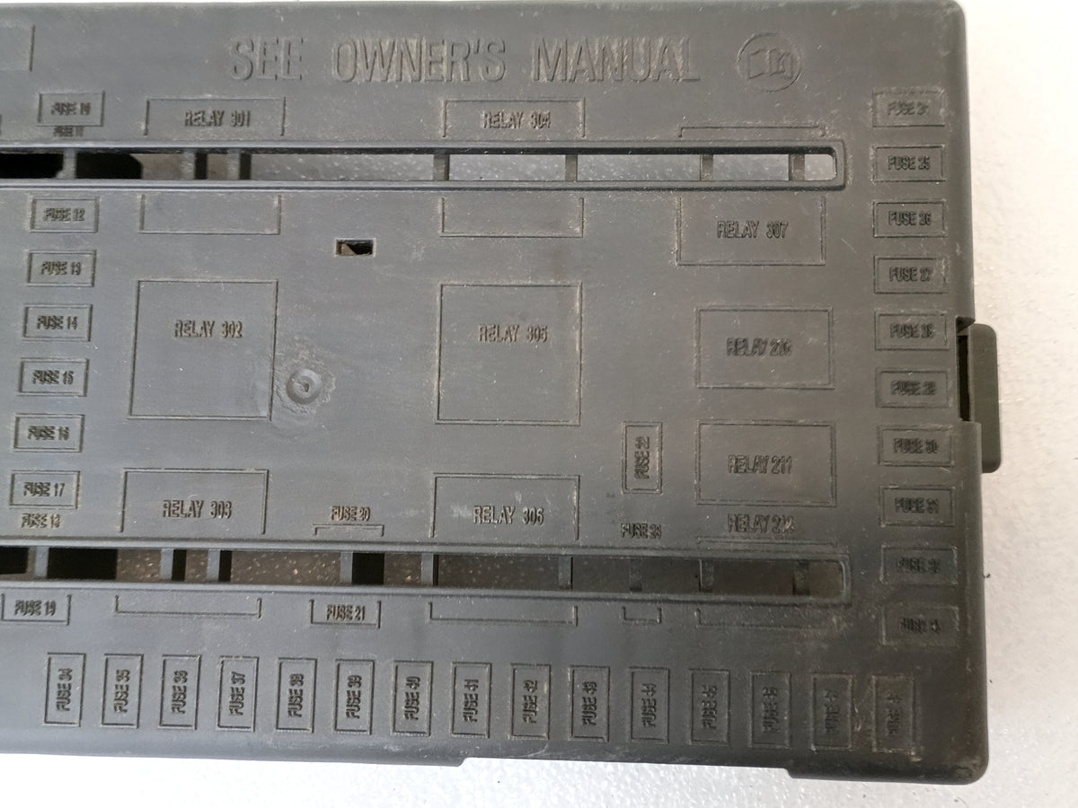 02-07 Fuse Panel Cover 2C7T-14N003-BB (Used) F250 F350 Super Duty