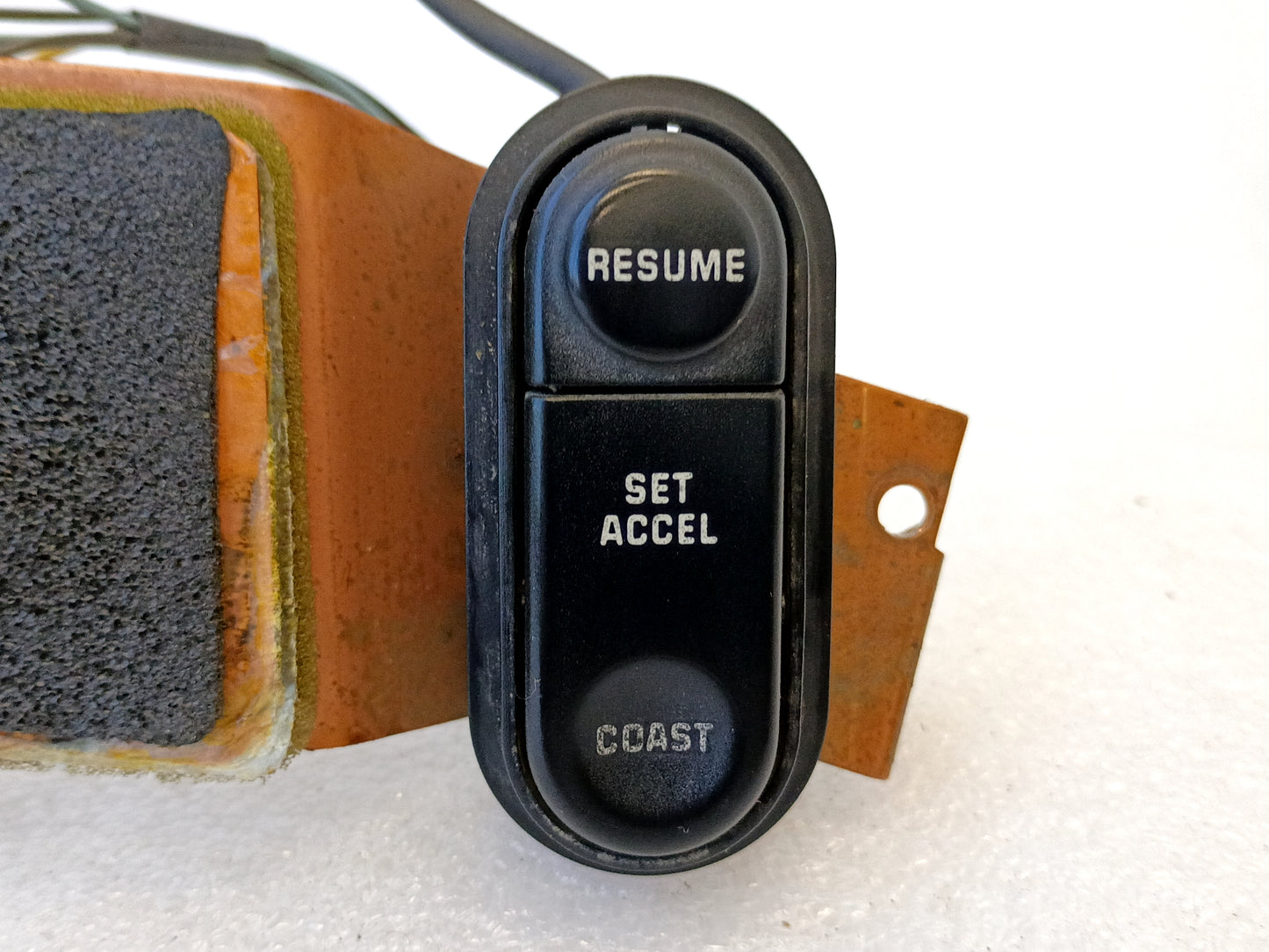 92-97 Cruise Control Buttons for Steering Wheel (Used) F150 F250 F350 Bronco OEM