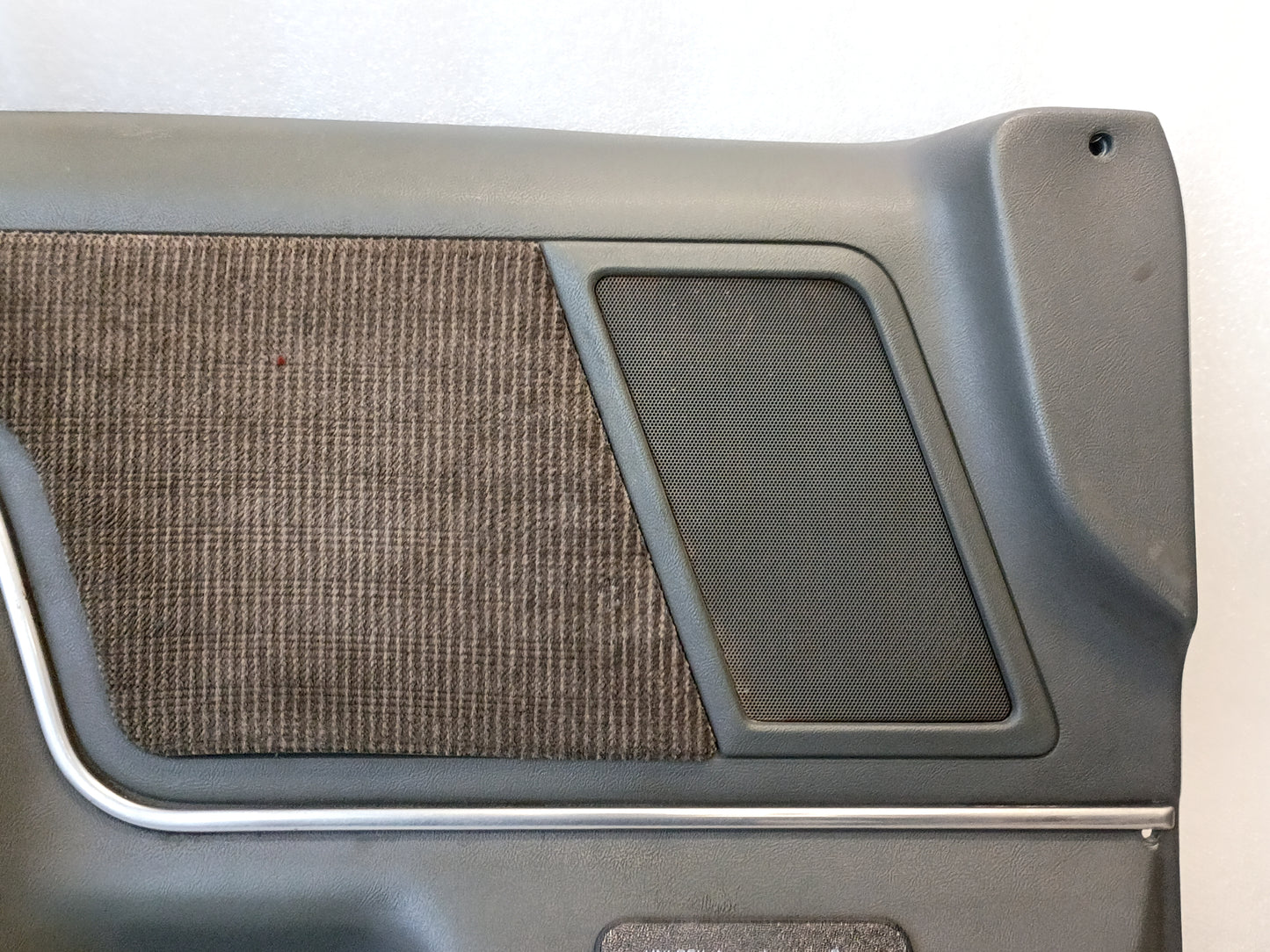87-91 Deluxe Dark Gray Door Panel Set (Used) F150 F250 F350 Bronco XLT