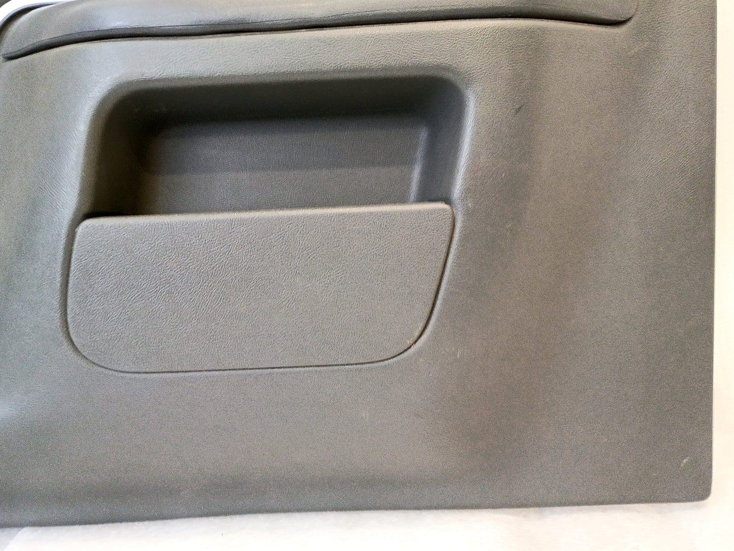 87-91 Deluxe Dark Gray Door Panel Set (Used) F150 F250 F350 Bronco XLT