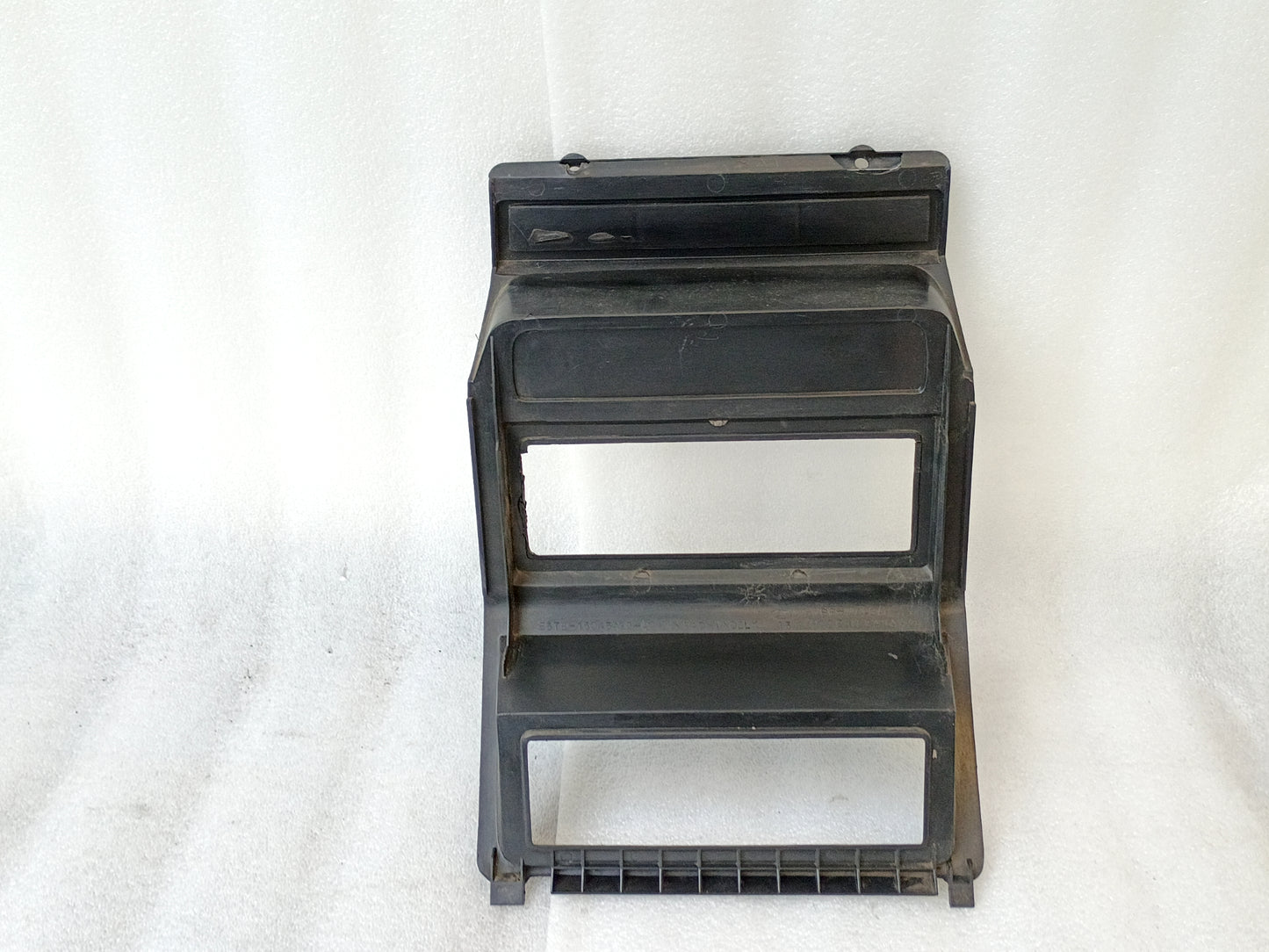 80-86 Silver Radio & Heater Bezel (Used) Ford F150 F250 F350 Bronco