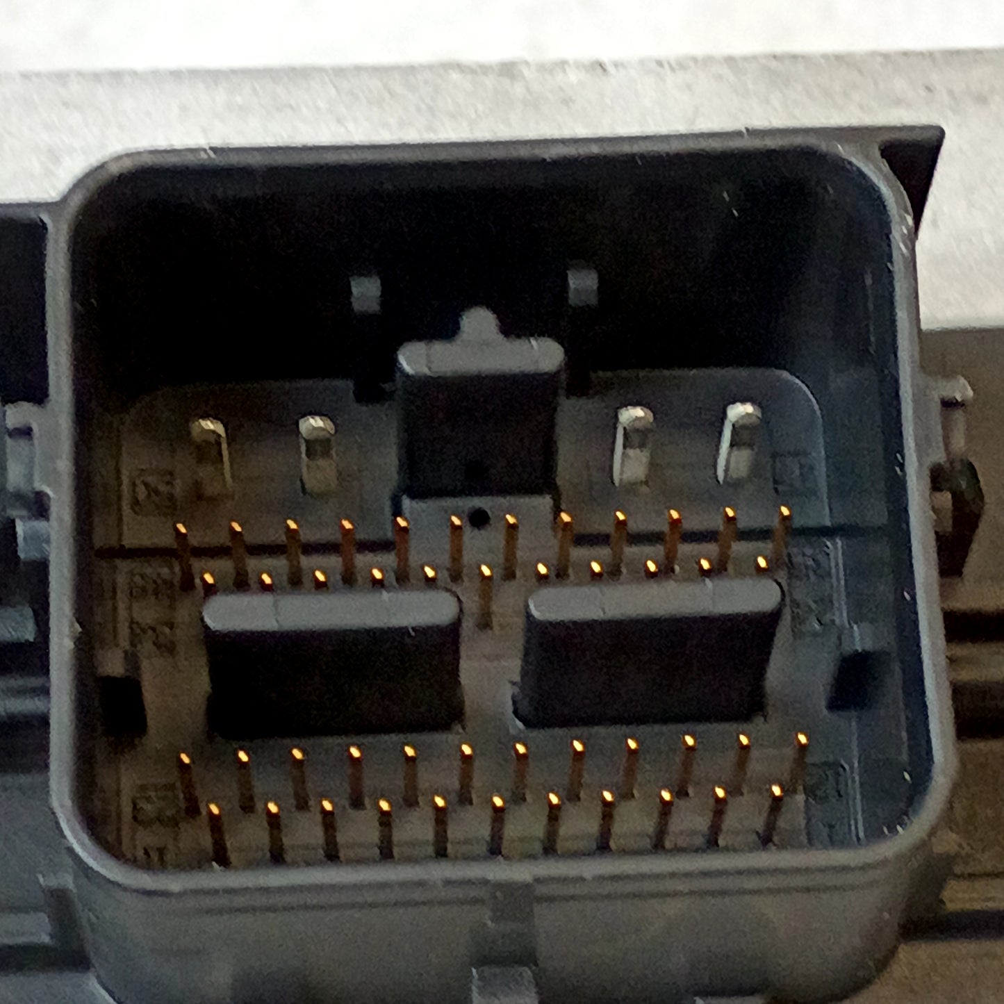 06-07 Super Duty Computer/ECM 6C3A-12A650-DVB 5.4L Gas (Used) Ford F250 F350