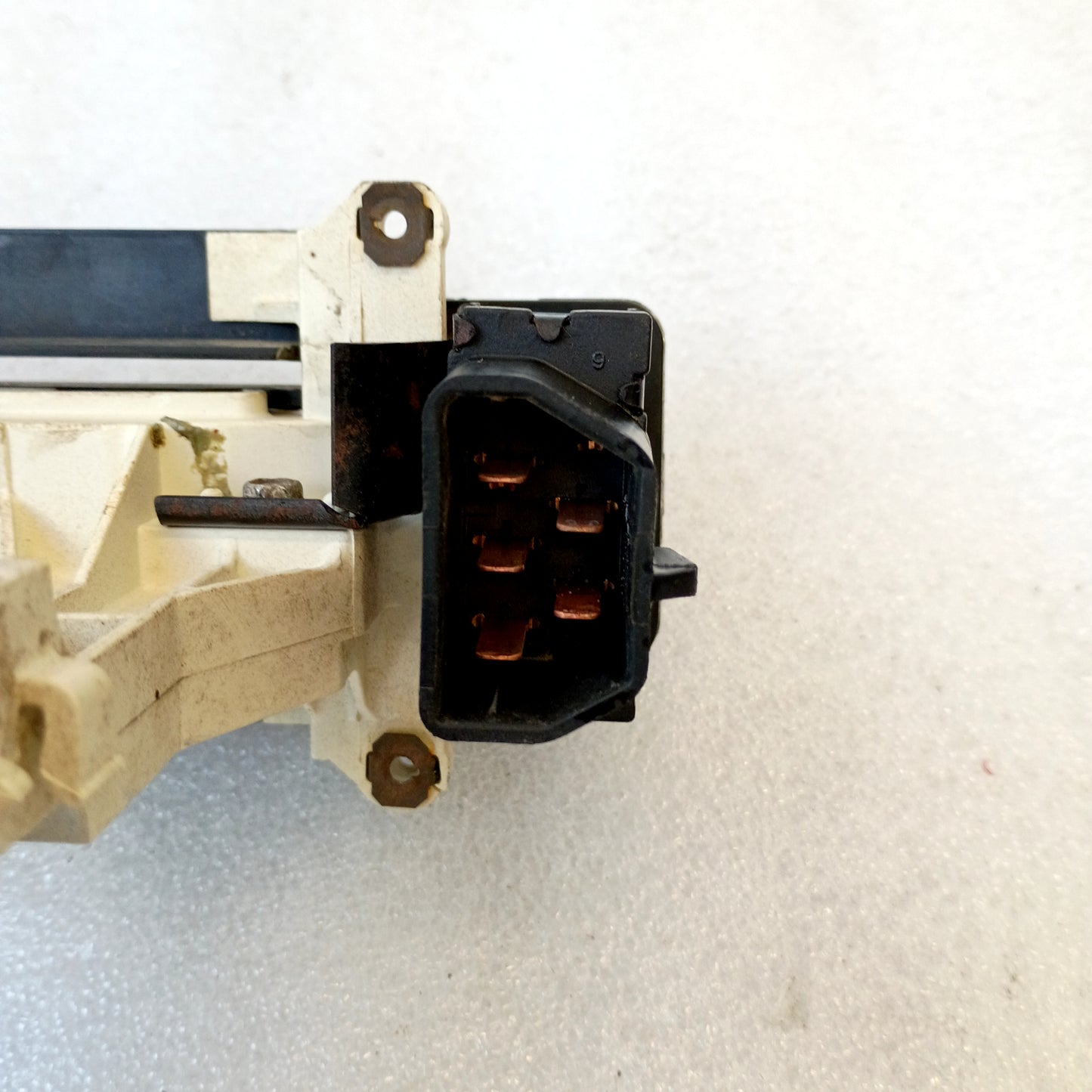 80-82 Heater Control with Fuel Switch (Used) Ford F100 F150 F250 F350