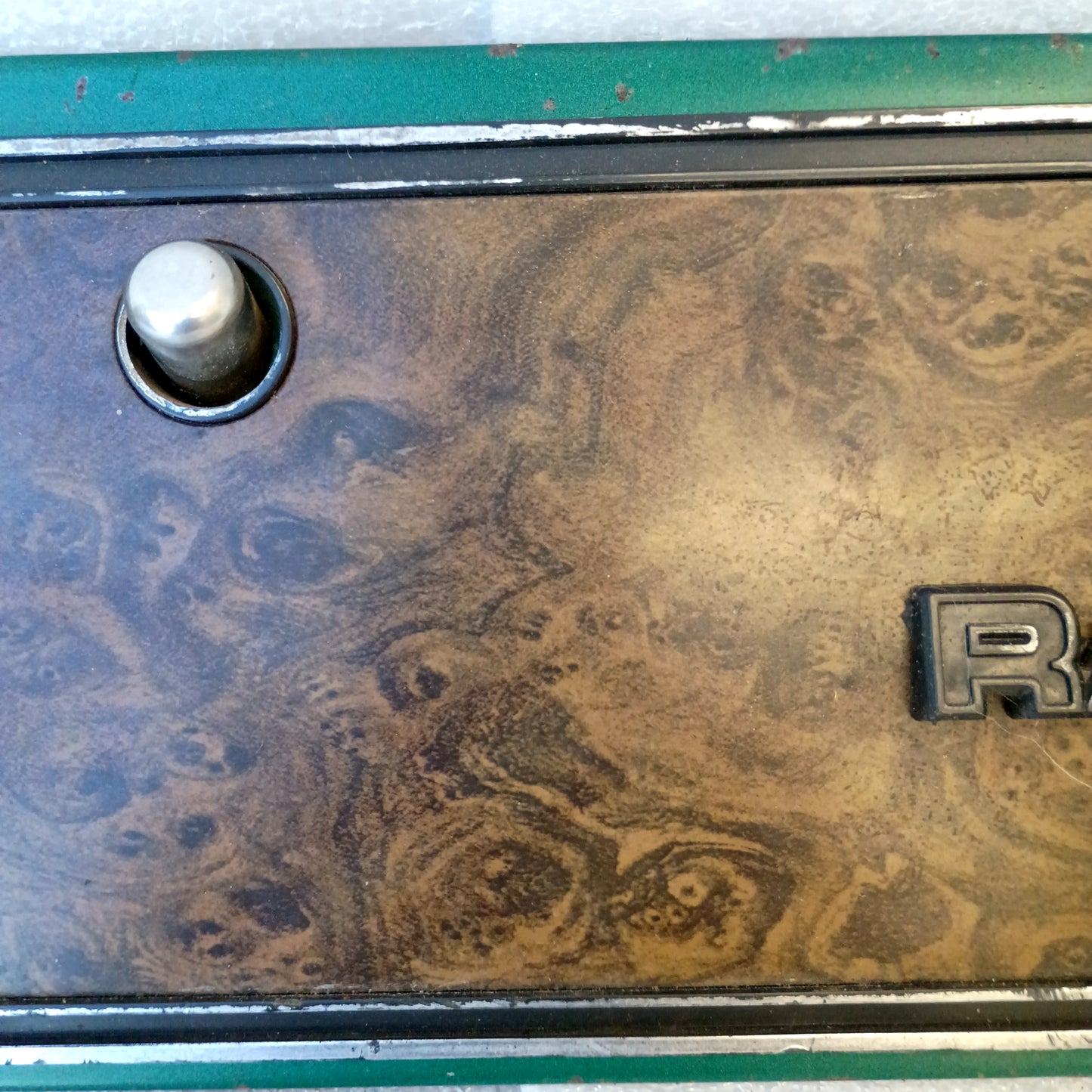 73-79 Green/Woodgrain Glove Box Door w/ Ranger Lariat Emblem (Used) Ford F100 F150 F250