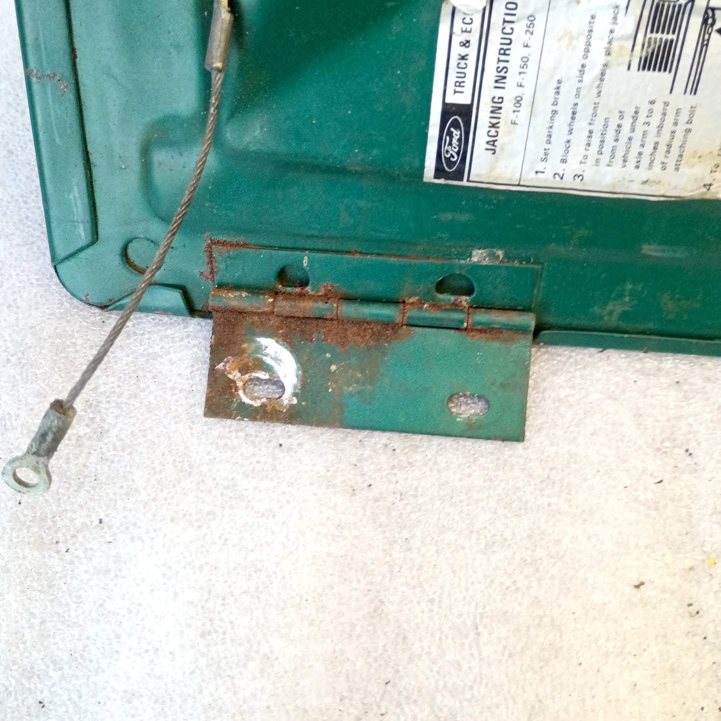 73-79 Green/Woodgrain Glove Box Door w/ Ranger Lariat Emblem (Used) Ford F100 F150 F250