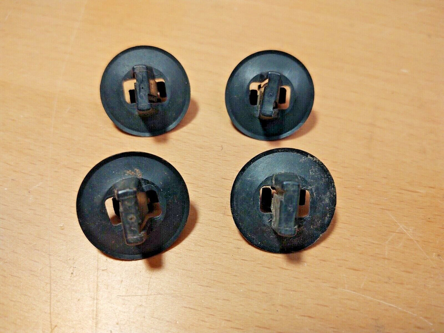 87-91 Clips for Lower Dash Fuse Panel Cover (Used) F150 F250 F350 Bronco