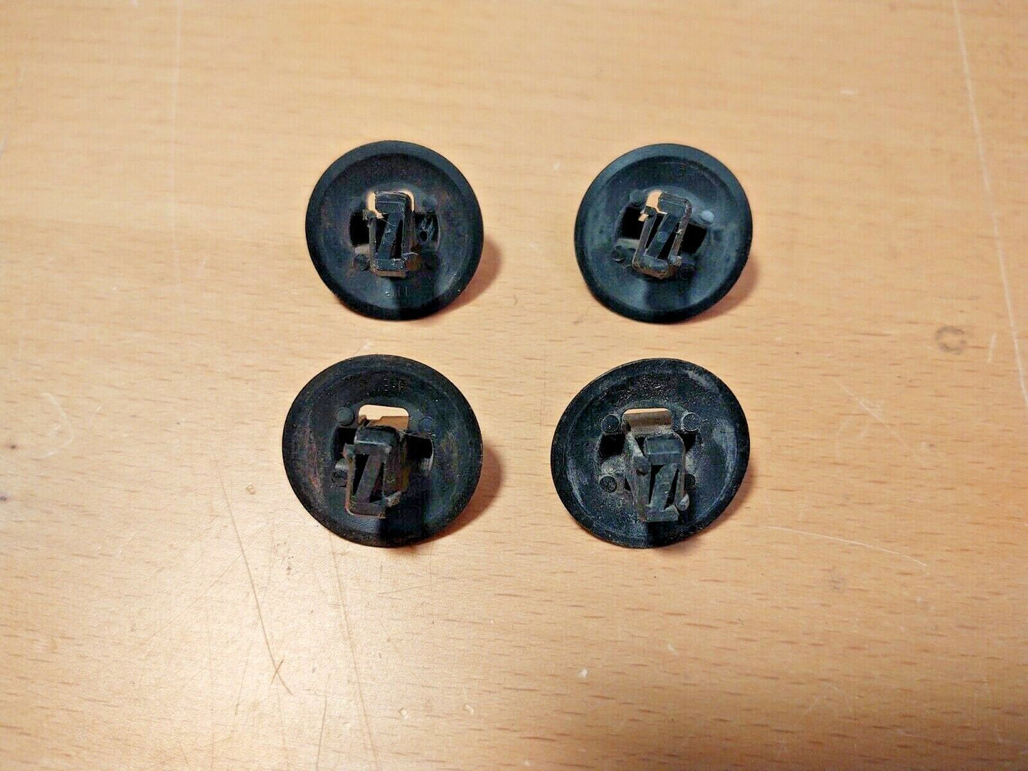 87-91 Clips for Lower Dash Fuse Panel Cover (Used) F150 F250 F350 Bronco