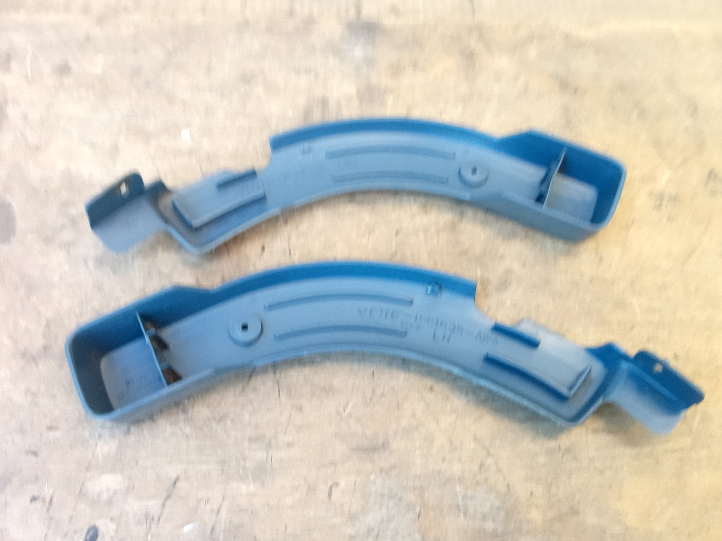 87-91 Blue Bench Seat Hinge Covers (Used) F150 F250 F350 Bronco