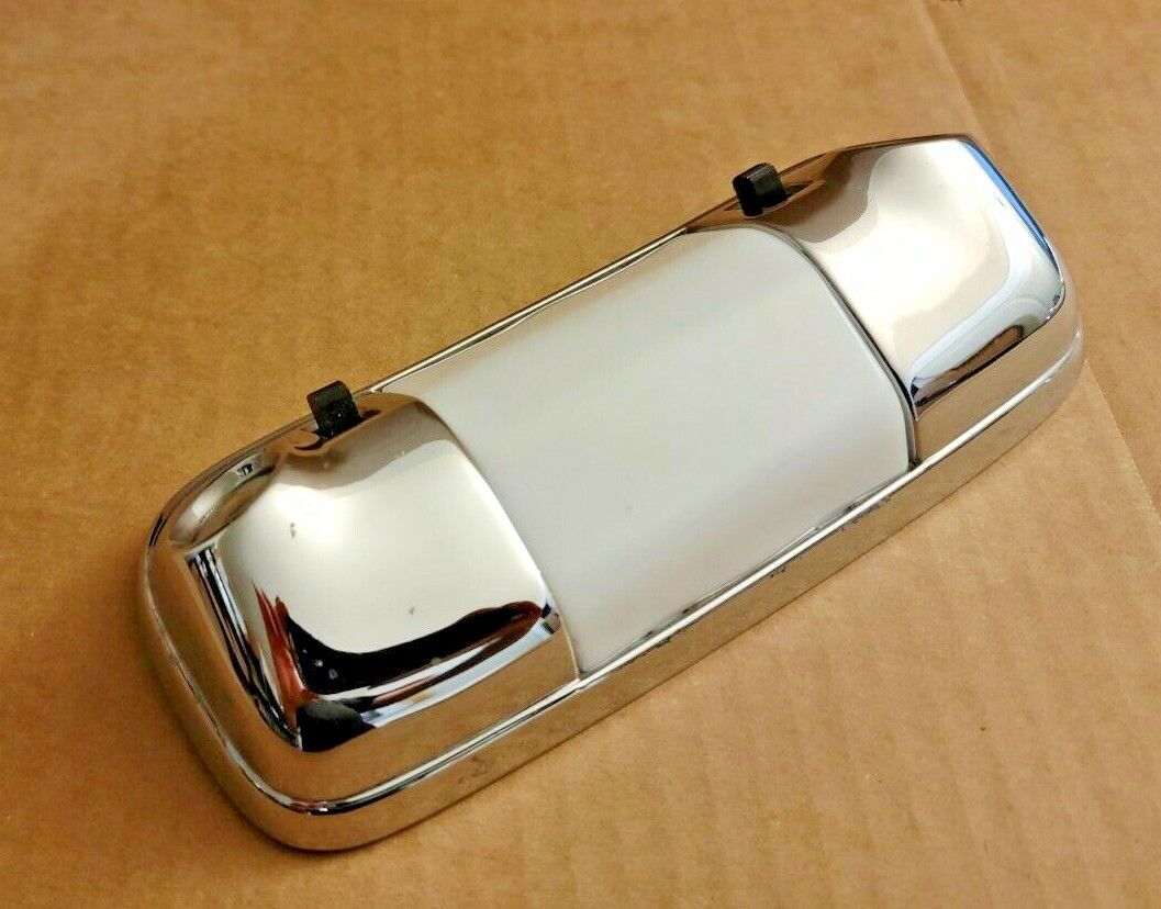 80-96 Chrome Map/Dome Light (Used) Ford F150 F250 F350 Bronco