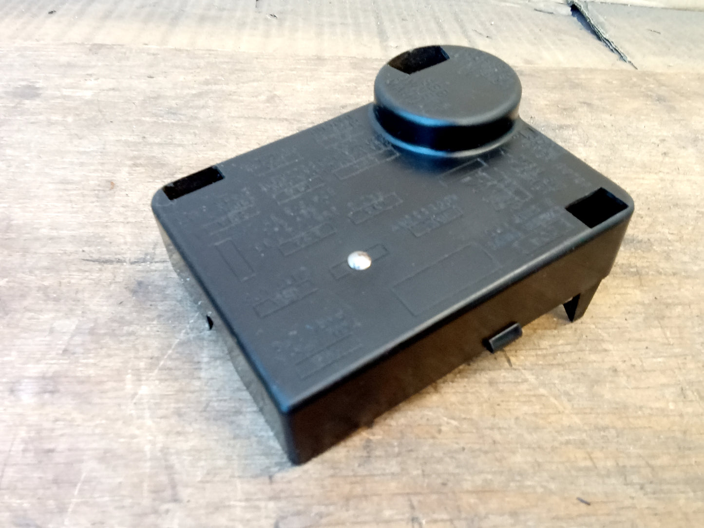 80-86 Fuse Panel Cover (Used) F150 F250 F350 Bronco