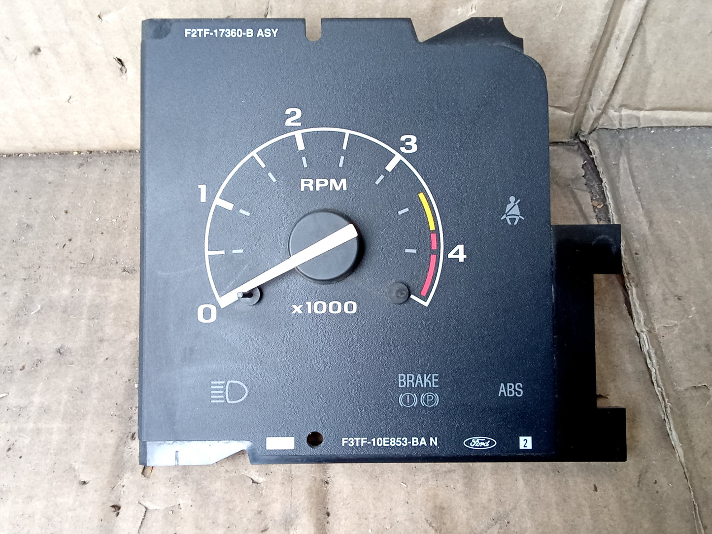 92-97 Diesel Tachometer (Used) Ford F250 F350 OEM