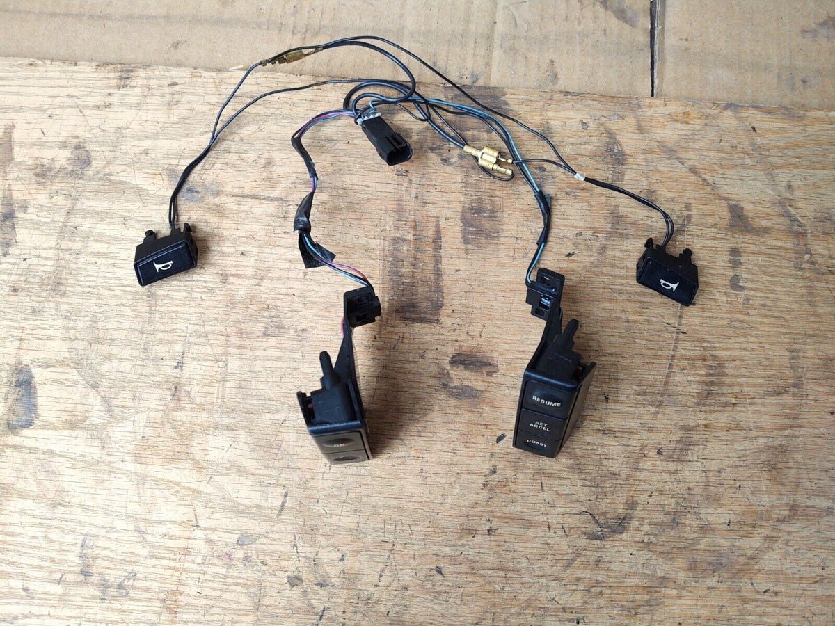 94-96 Cruise Control Buttons for Steering Wheel (Used) F150 Bronco OEM