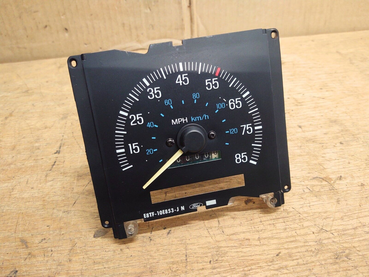 87-91 Speedometer Gauge (Used) Ford F150 F250 F350 Bronco