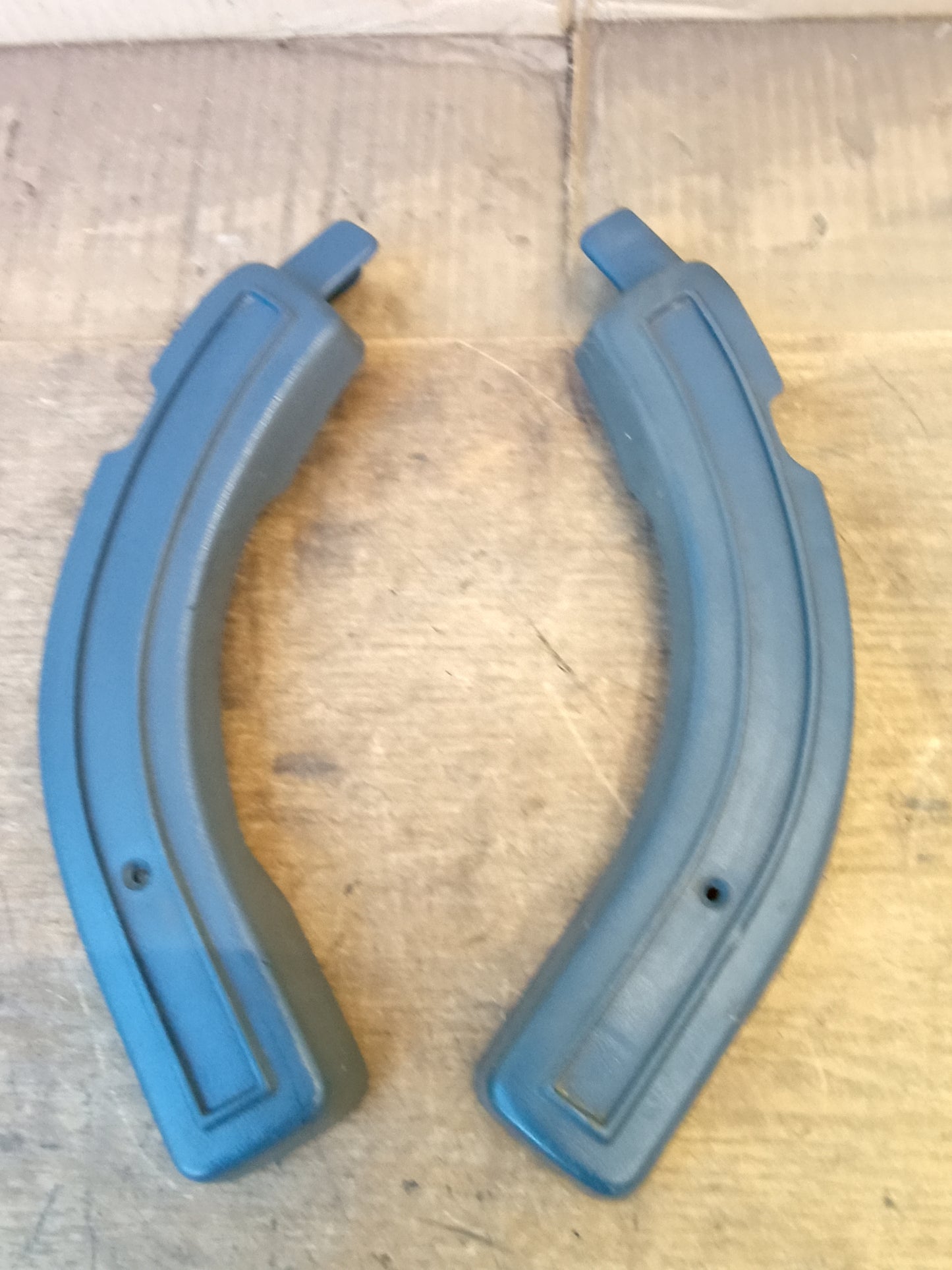 87-91 Blue Bench Seat Hinge Covers (Used) F150 F250 F350 Bronco
