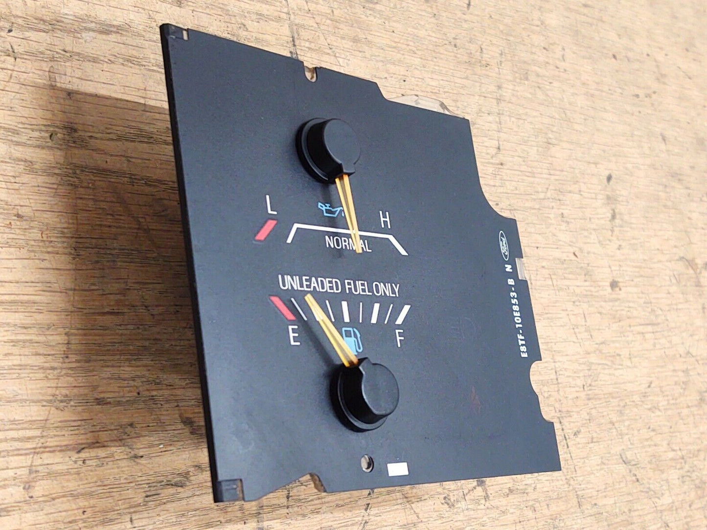 87-91 Oil & Gas Gauge (for no tach clusters) (Used) Ford F150 F250 F350 Bronco OEM