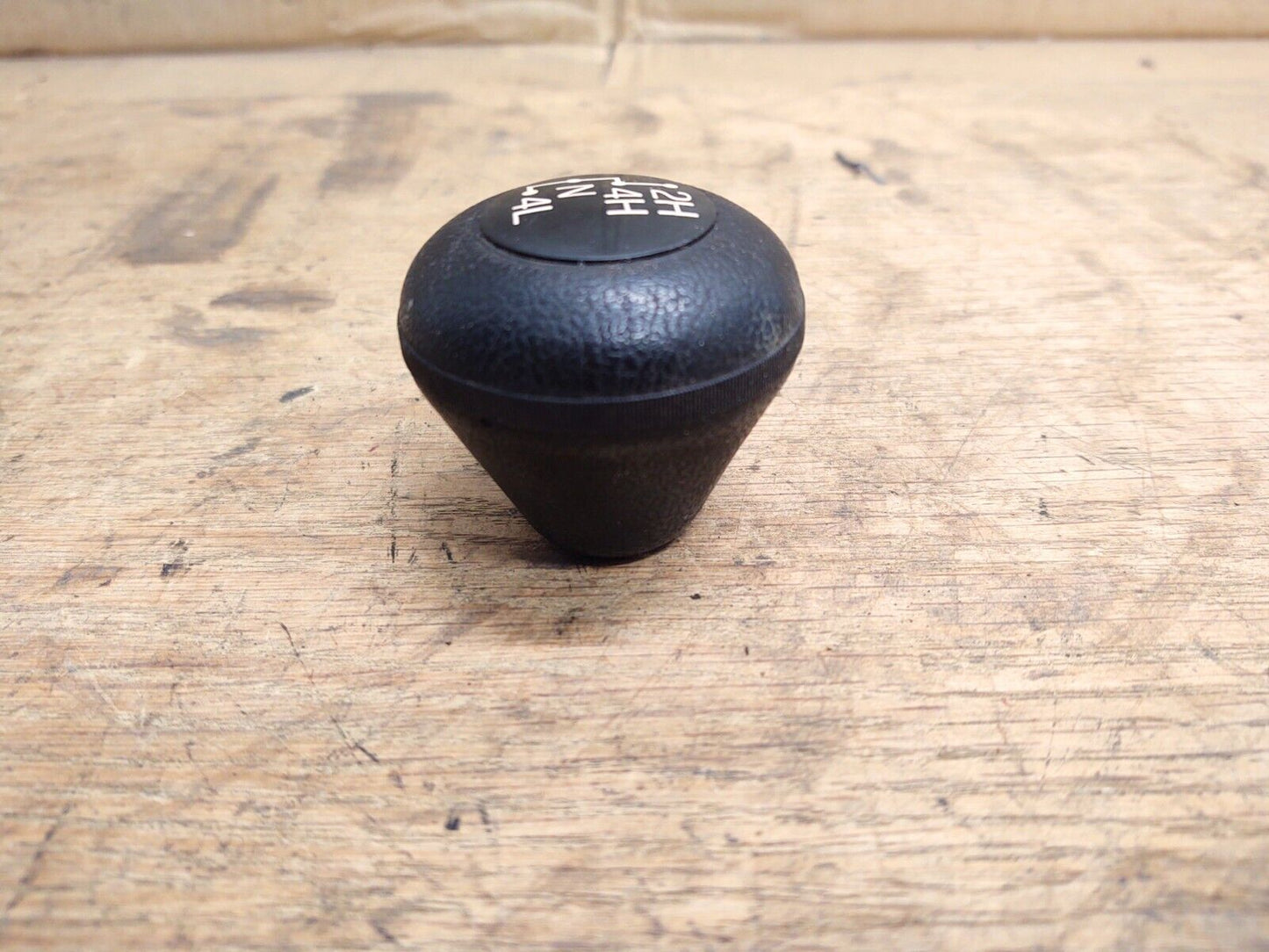 87 Transfer Case Shift Knob (Used) F150 F250 F350 Bronco 4WD OEM
