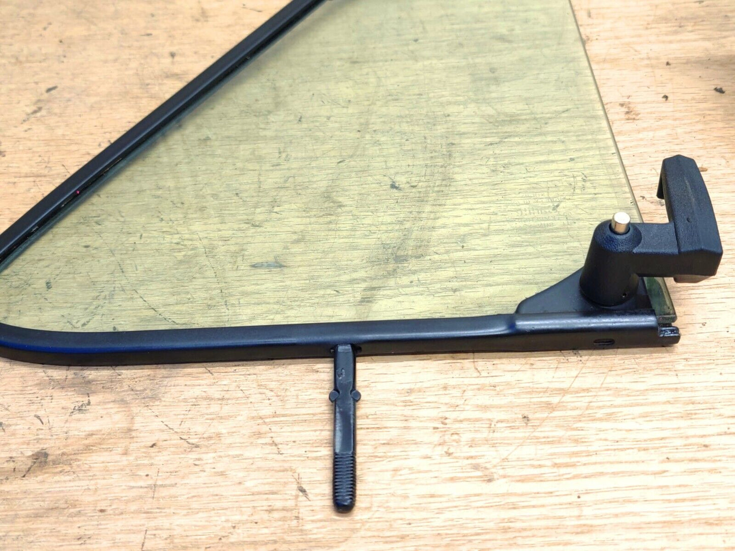 80-91 Vent/Wing Window Set (Remanufactured) Ford F150 F350 Bronco REFURBISHED