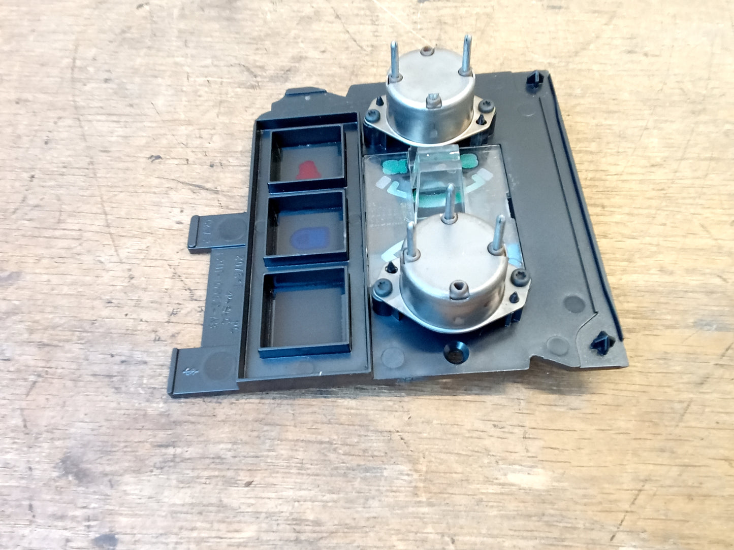 92-93 Volt/Battery & Gas Gauge Without Tach (Used) Ford F150 F250 F350 Bronco OEM