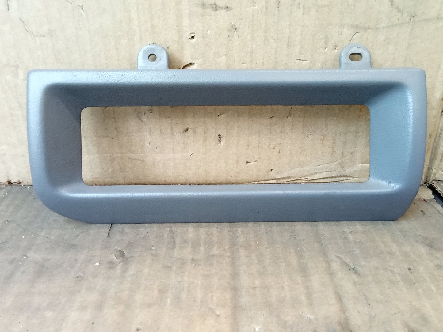 92-96 Light Gray/Opal Heater Bezel (Used) Ford F150 F250 F350 Bronco