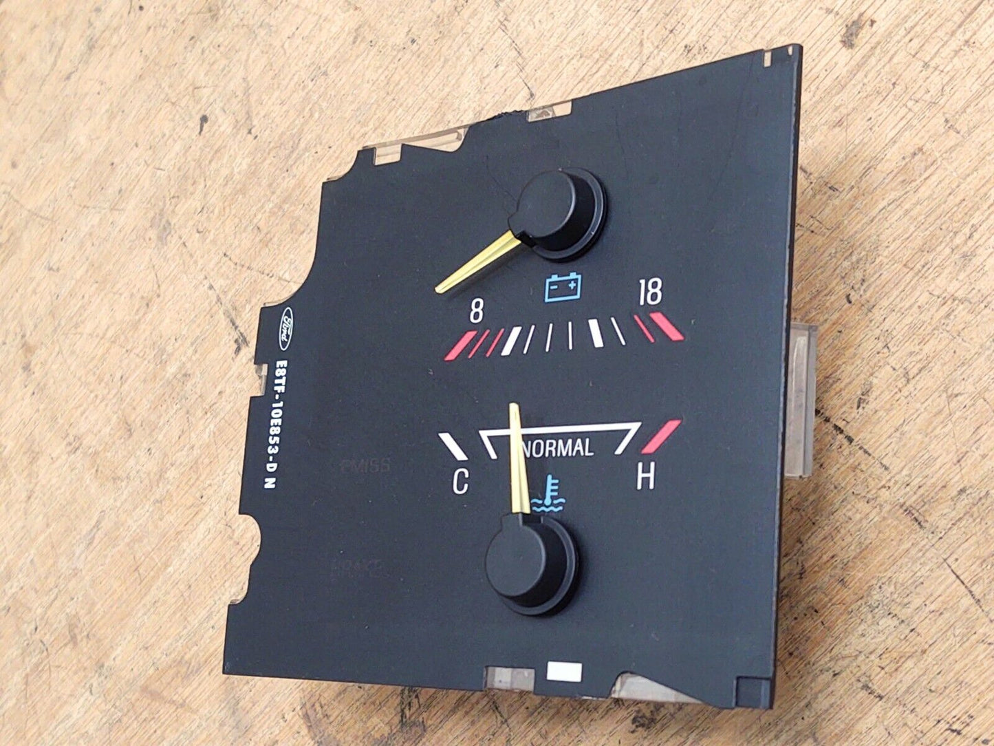 87-91 Volt/Battery & Temp Gauge Without Tach (Used) Ford F150 F250 F350 Bronco OEM